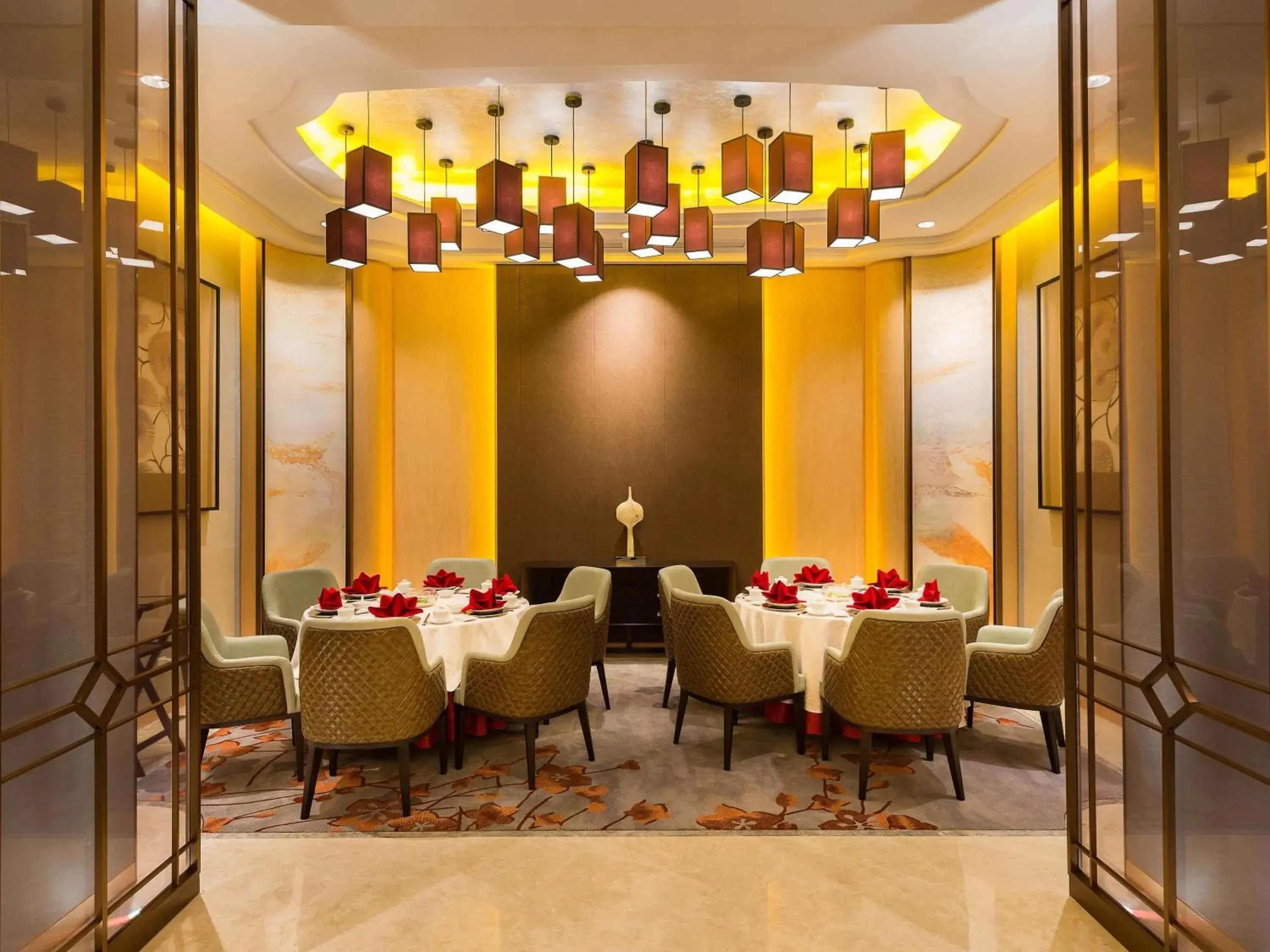 Restaurant/Places to Eat in Novotel Suzhou Sip