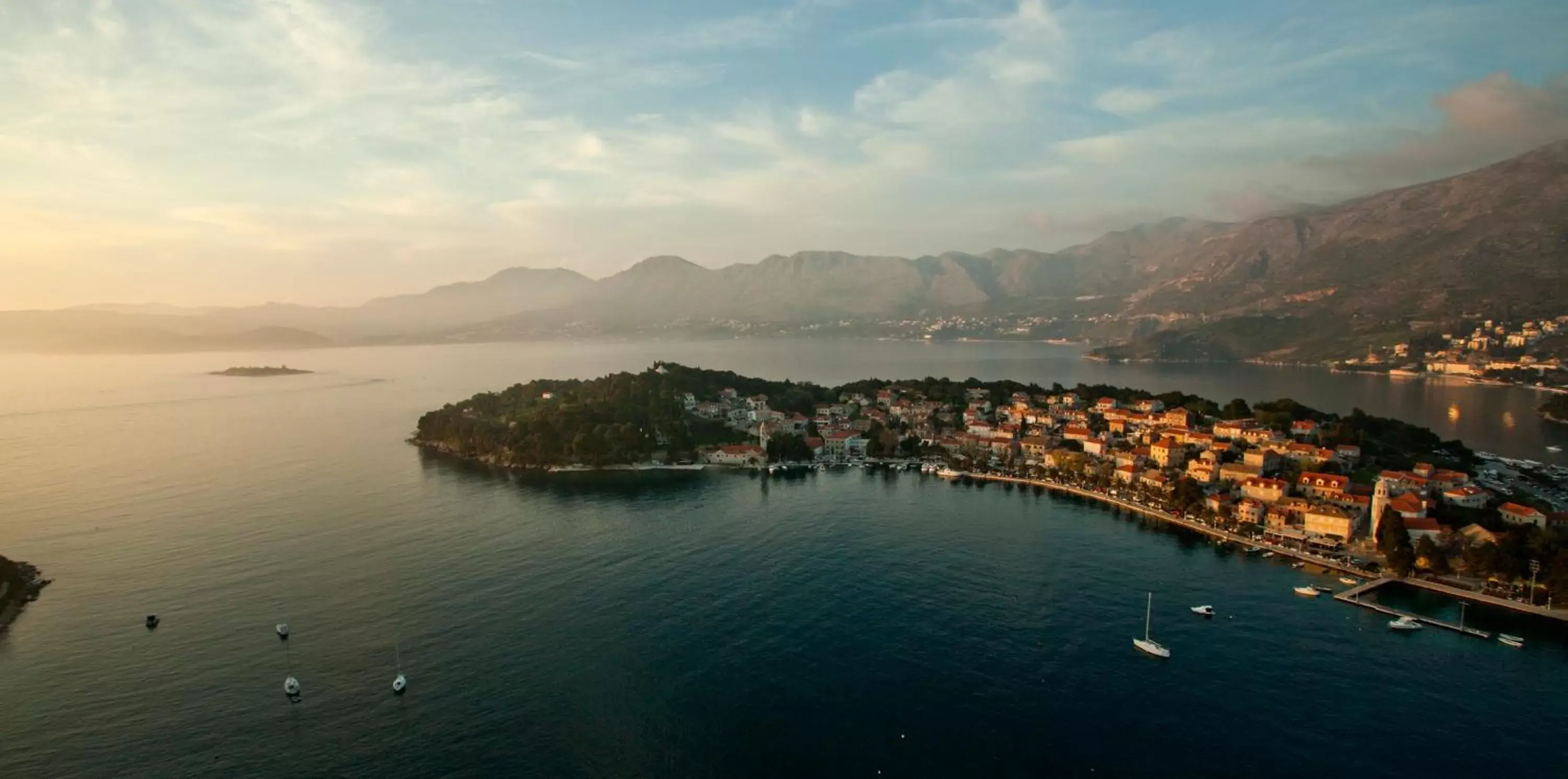Natural landscape, Bird's-eye View in Hotel Croatia