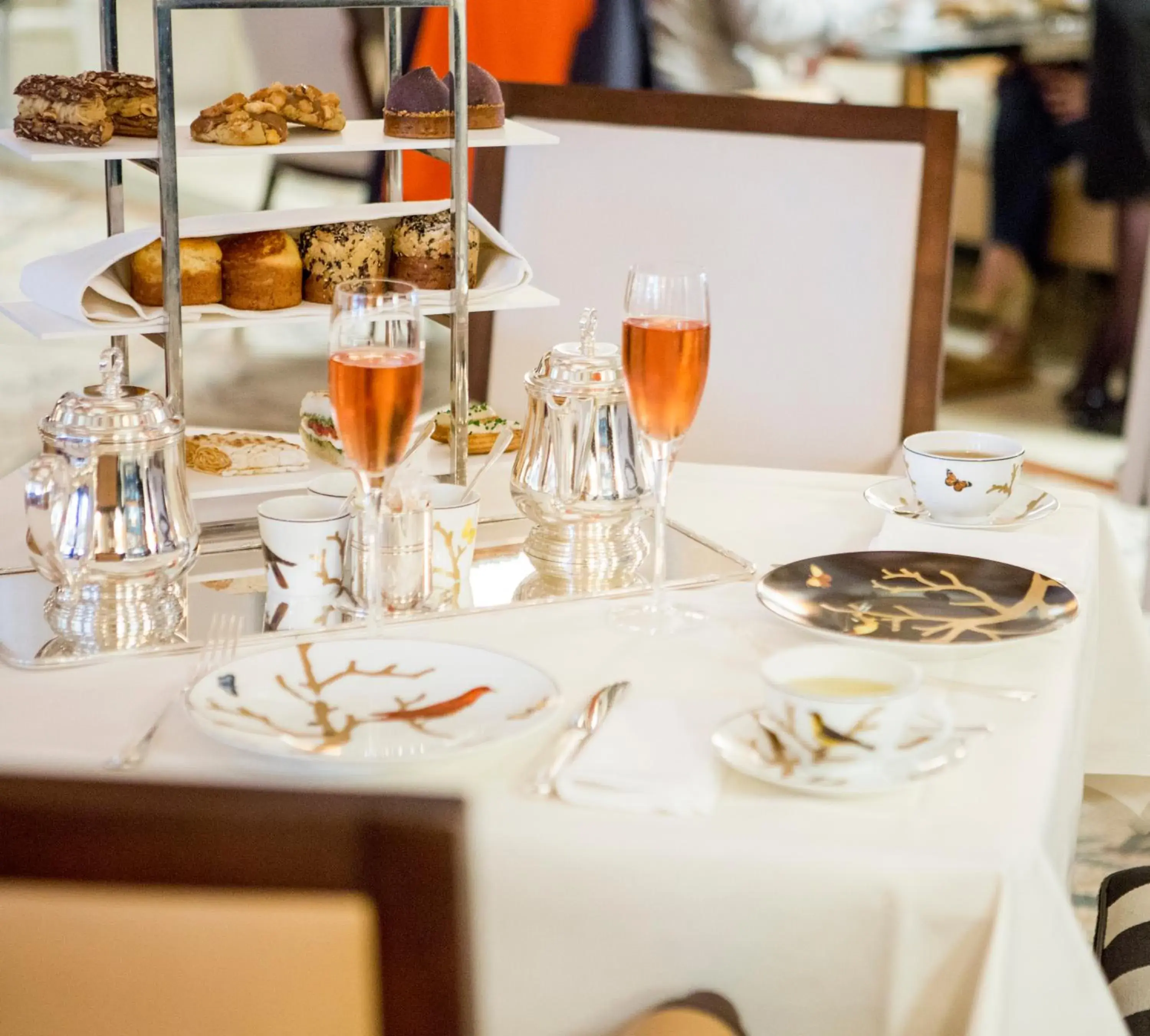 Meals, Restaurant/Places to Eat in Le Meurice - Dorchester Collection