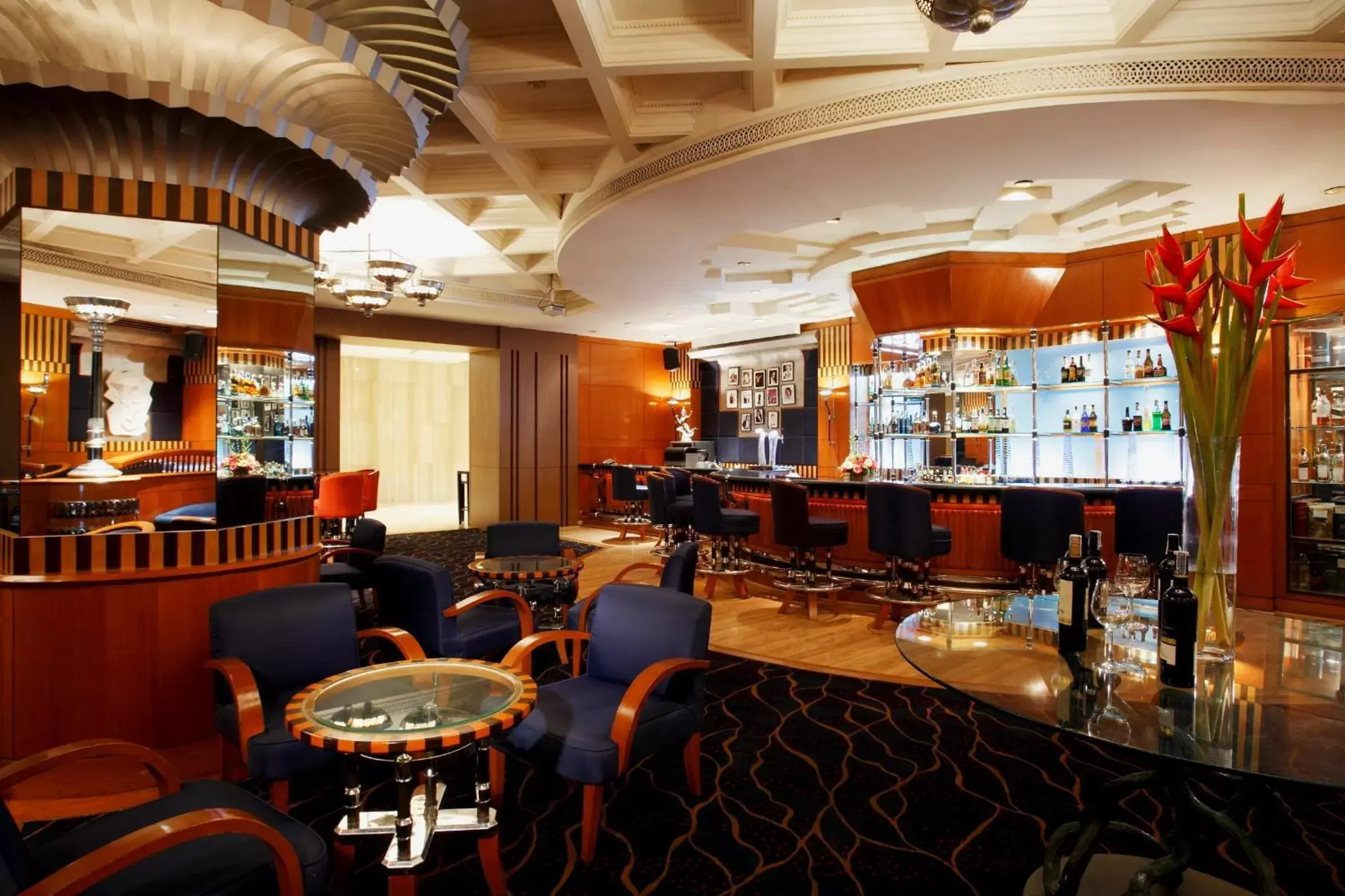 Lounge or bar, Restaurant/Places to Eat in Centara Grand at Central Plaza Ladprao Bangkok