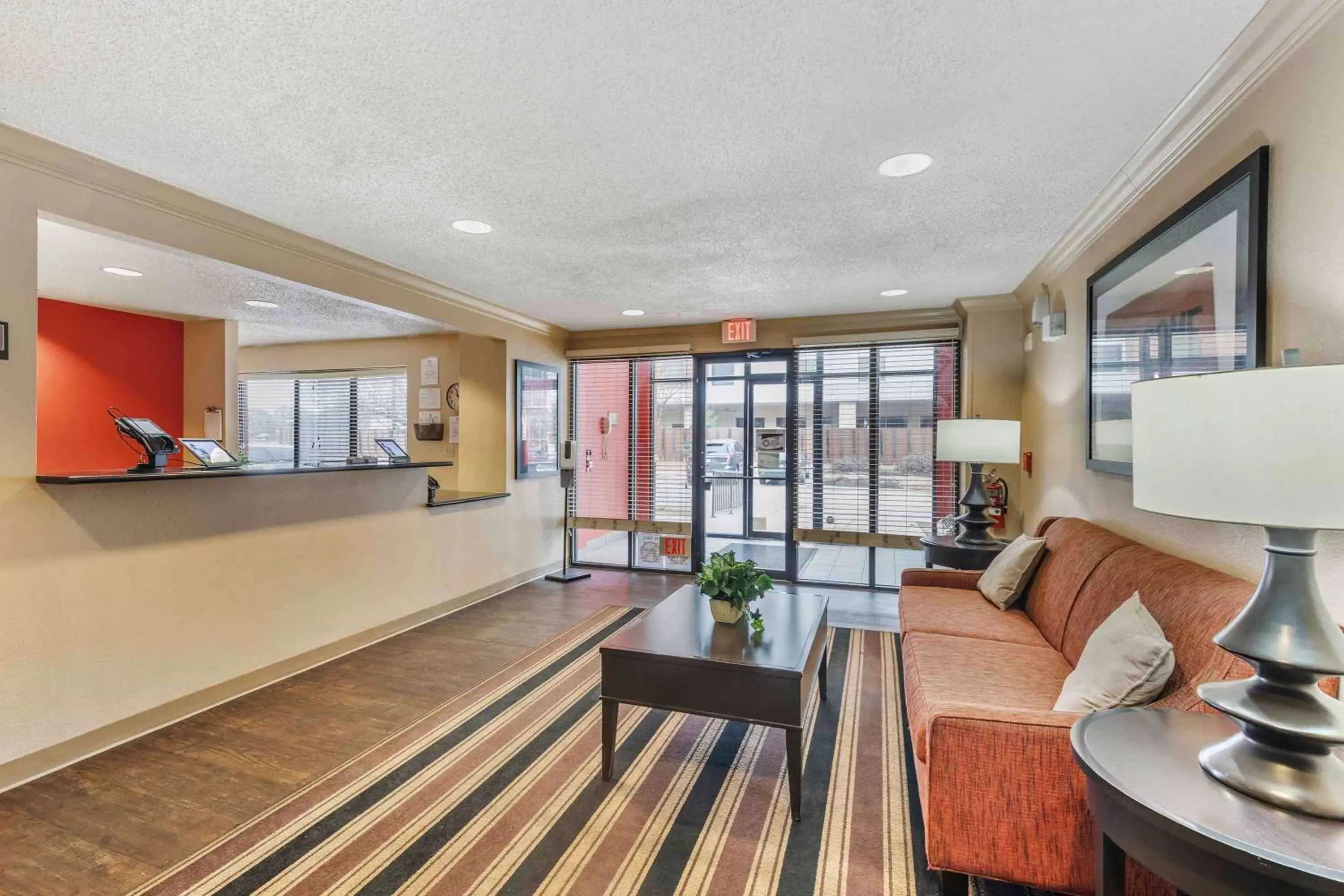 Lobby or reception, Lobby/Reception in Extended Stay America Suites - Fort Worth - Fossil Creek