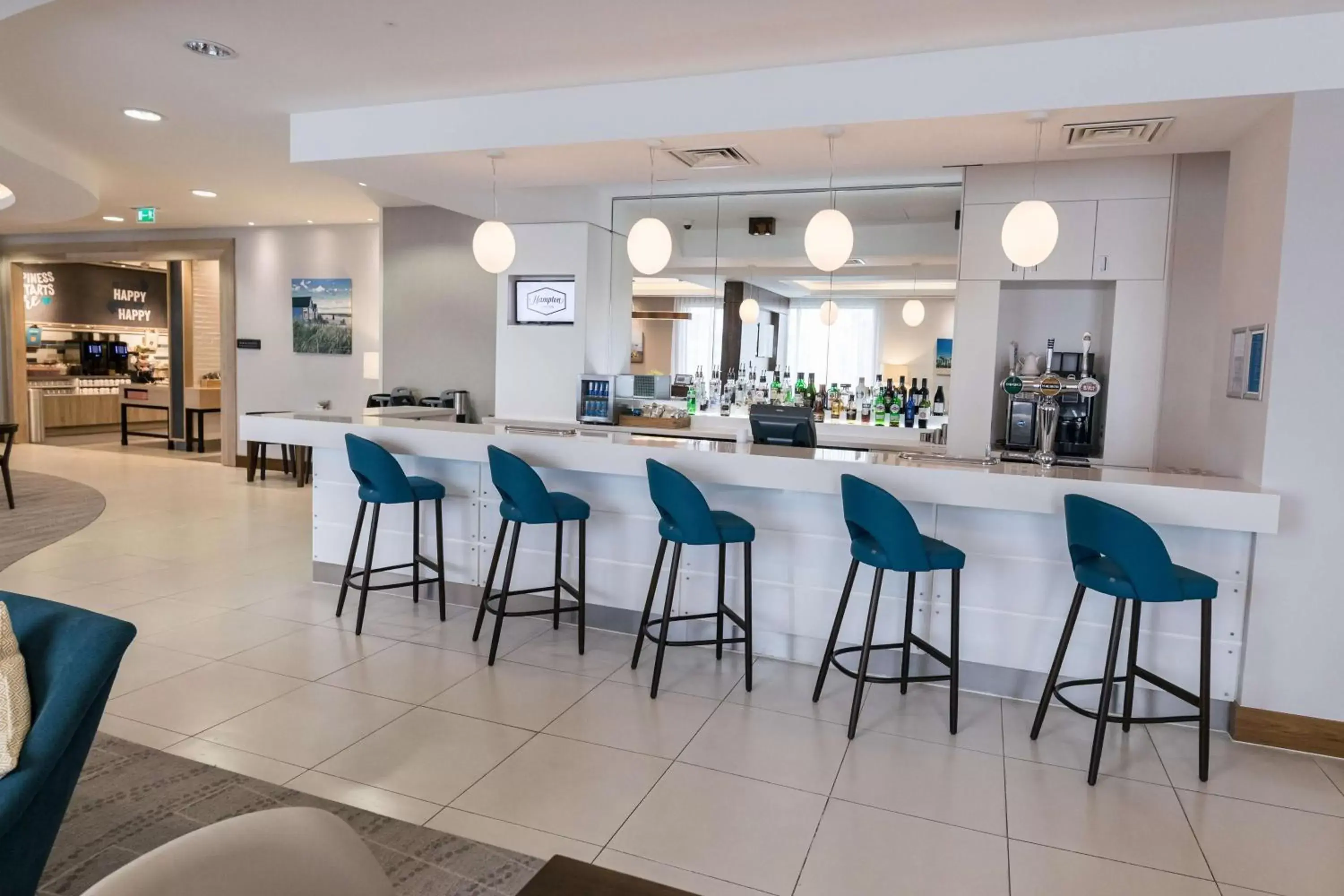 Lounge or bar, Restaurant/Places to Eat in Hampton by Hilton Bournemouth