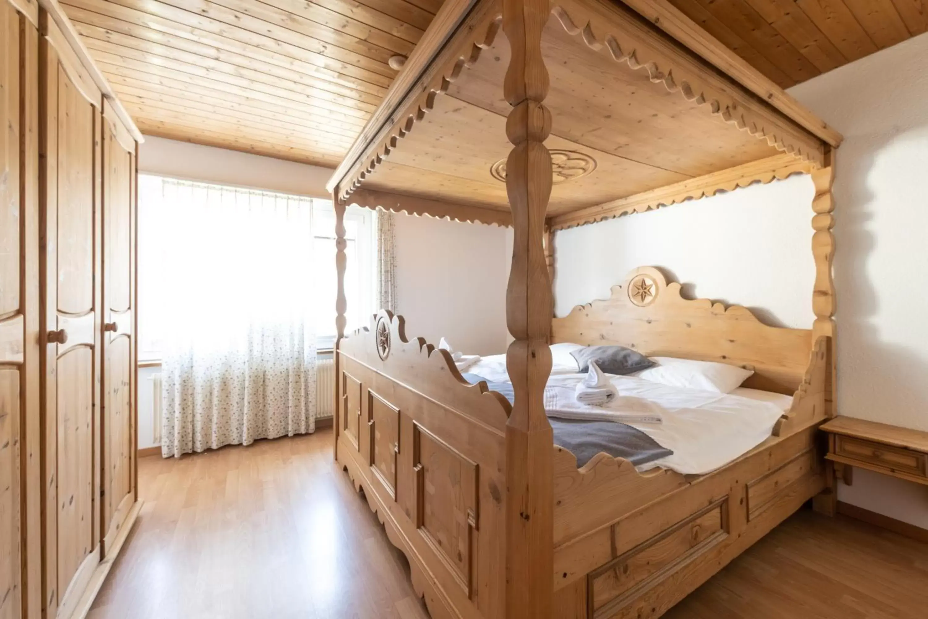 Bedroom, Bed in La Tgoma - Hotel & Restaurant