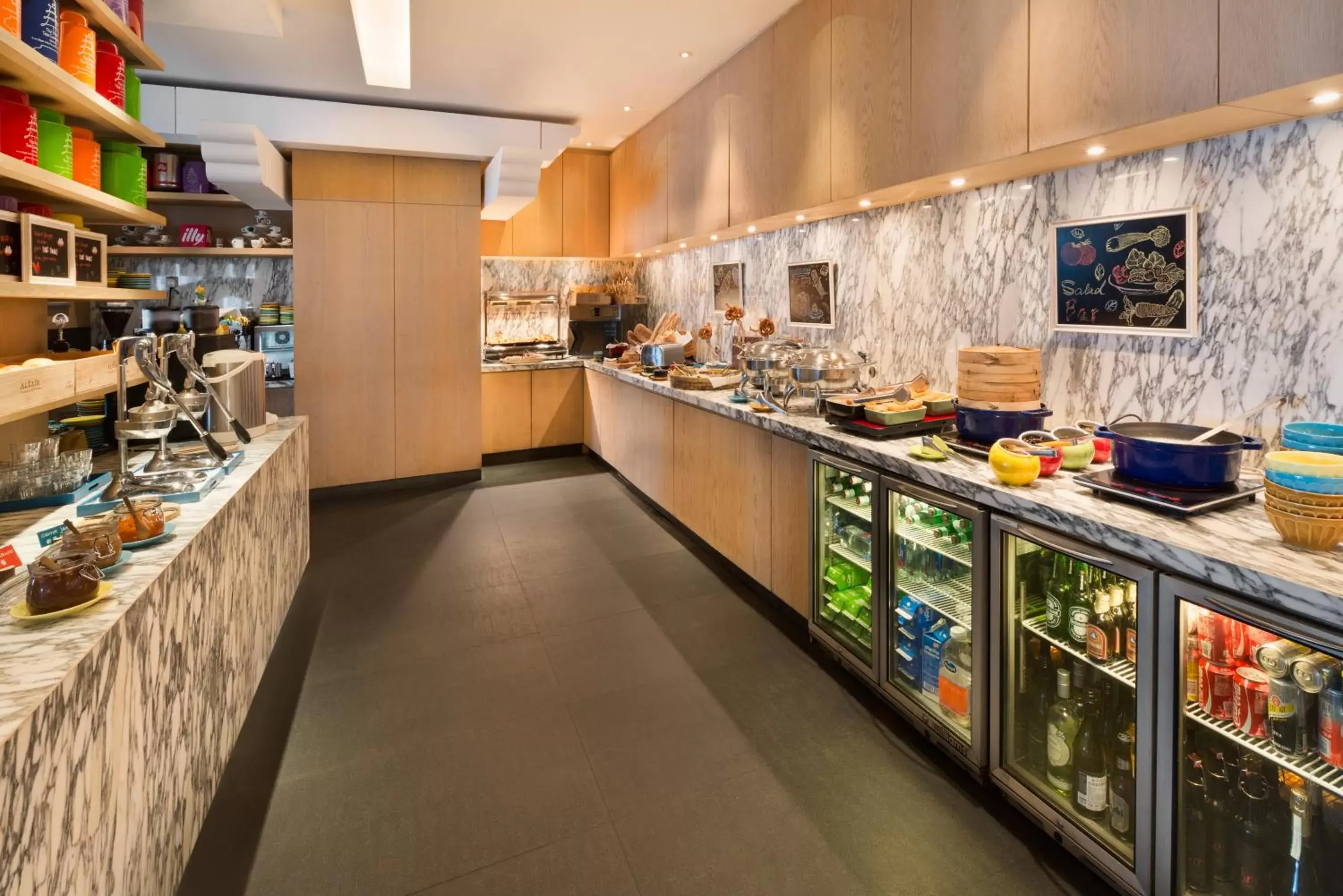 Restaurant/places to eat in Hotel Indigo Shanghai On The Bund by IHG Restaurant/places to eat in Hotel Indigo Shanghai On The Bund by IHG