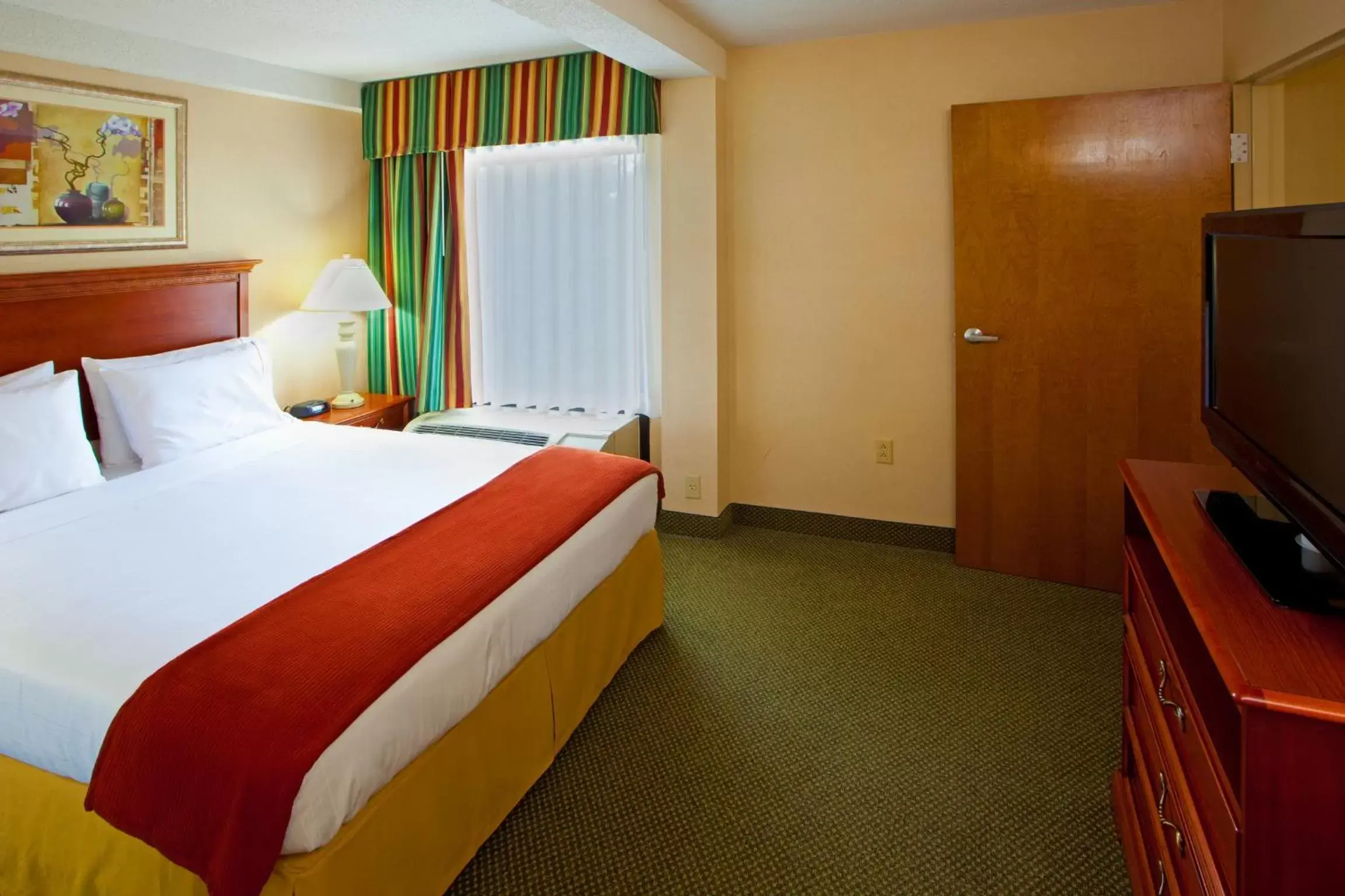 Bedroom, Bed in Holiday Inn Express Richmond-Mechanicsville, an IHG Hotel
