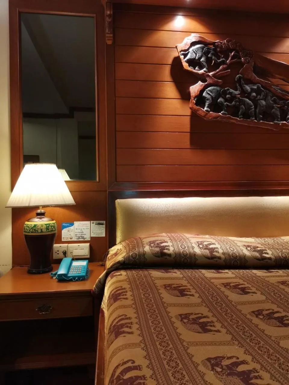 Bed in Royal Ivory Sukhumvit Nana