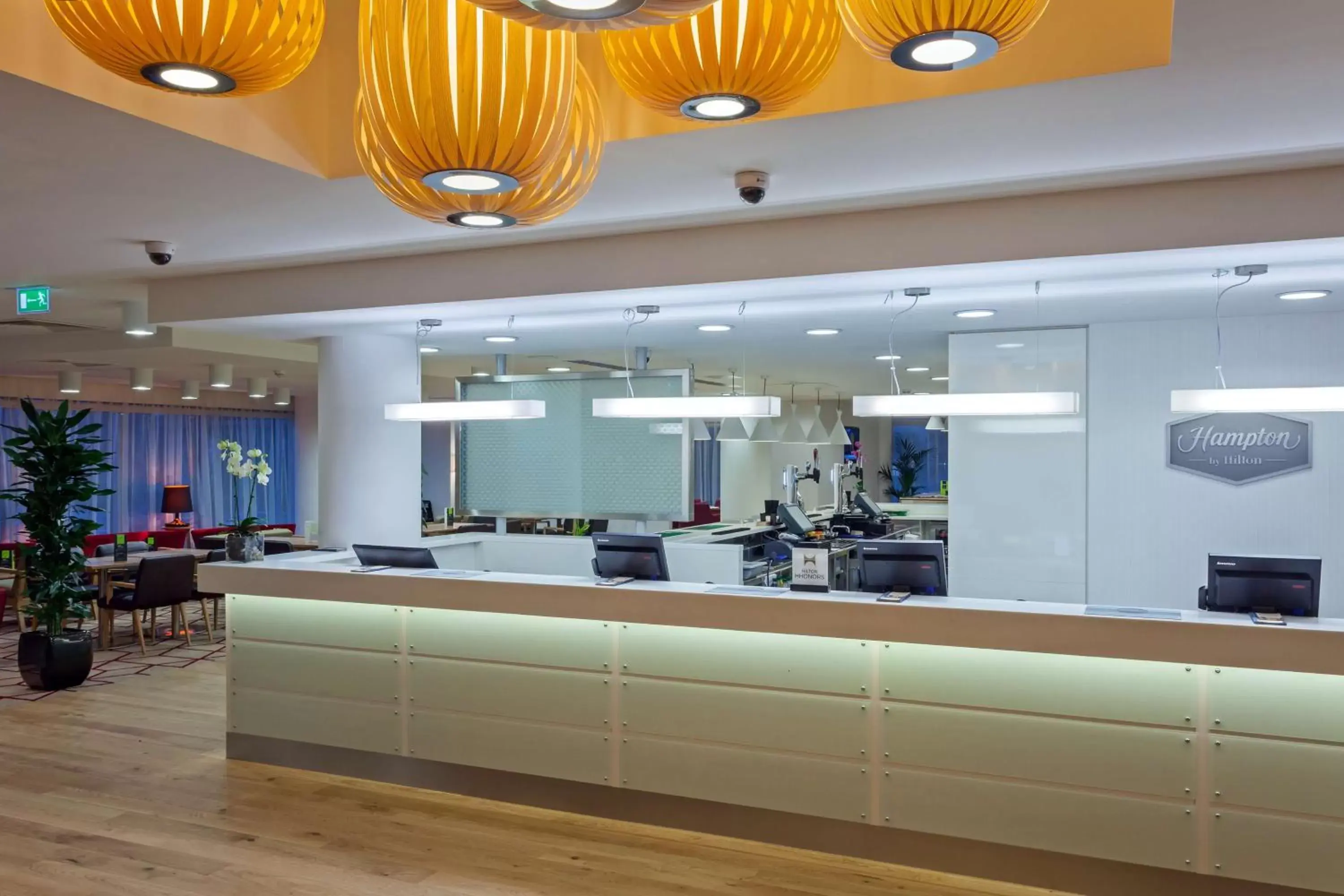 Lobby or reception in Hampton by Hilton London Gatwick Airport