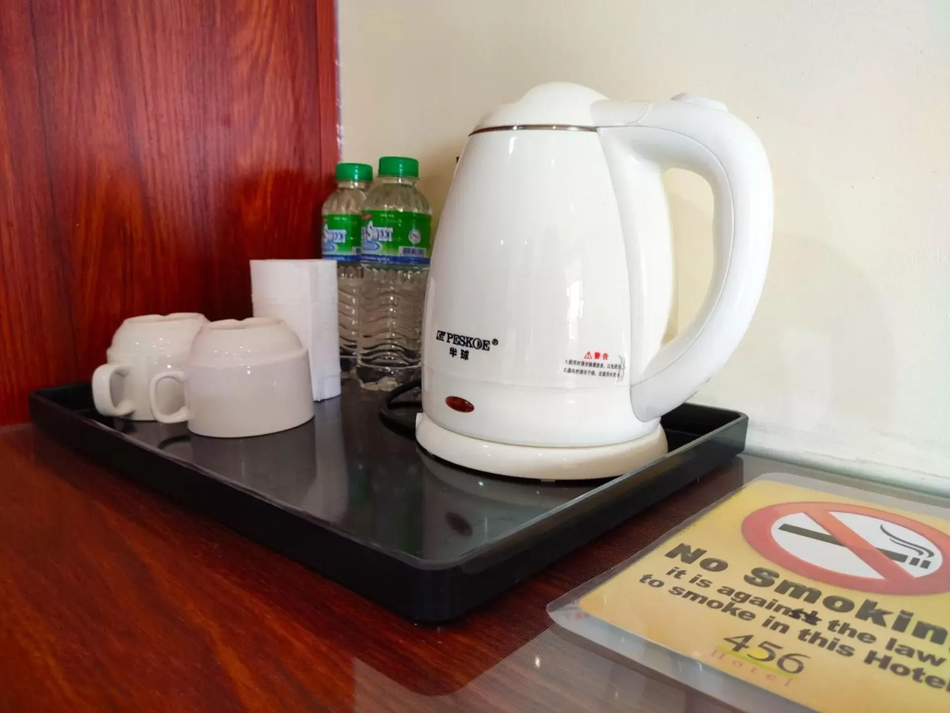 Coffee/tea facilities in 456 Hotel
