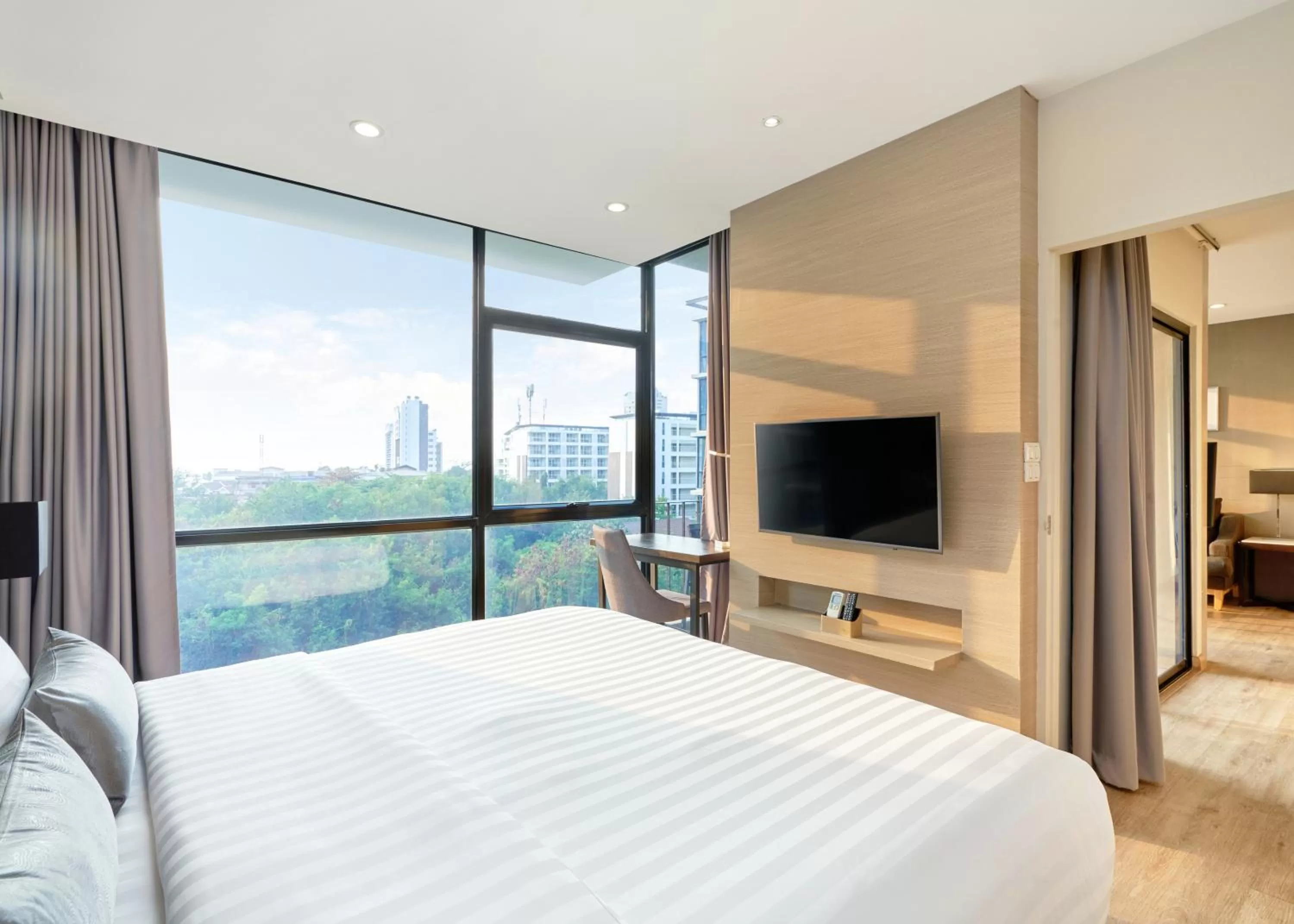 Bed in Altera Hotel and Residence by At Mind