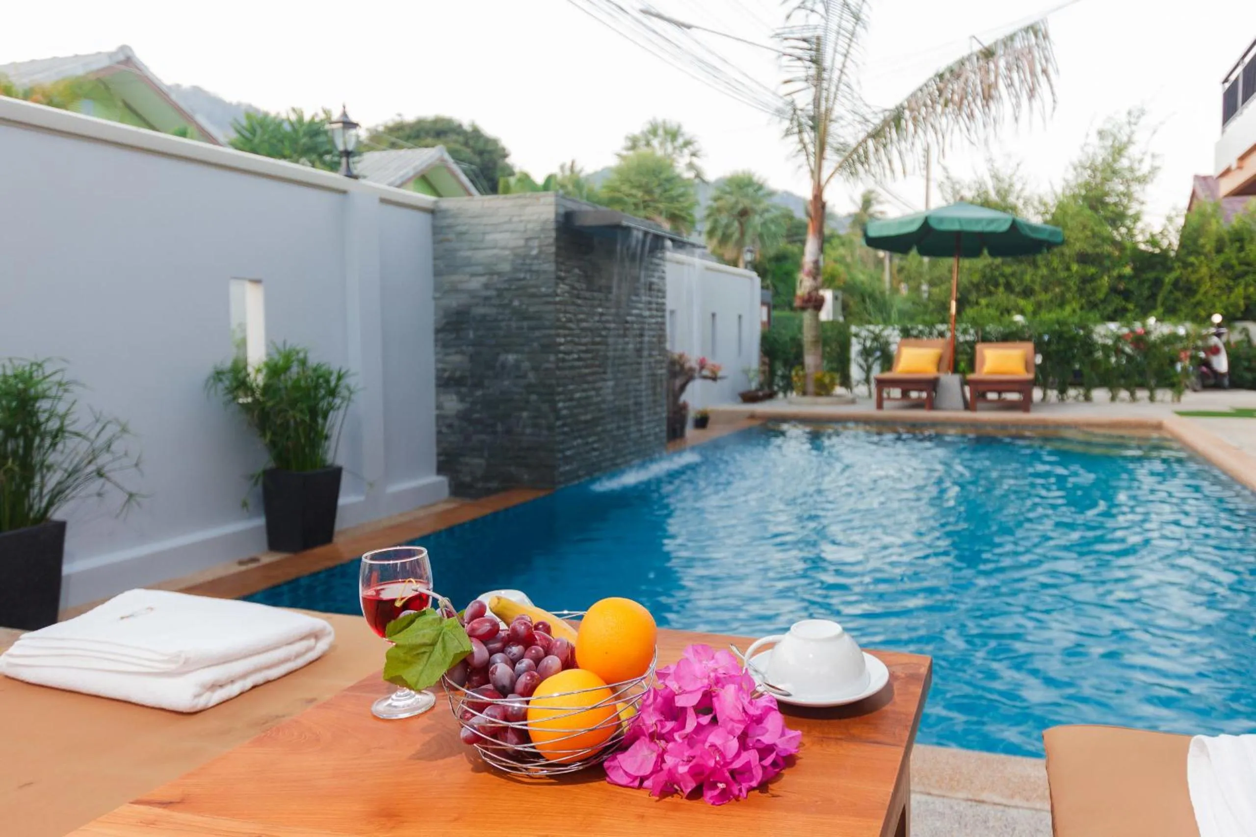 Swimming pool in Happy Eight Resort