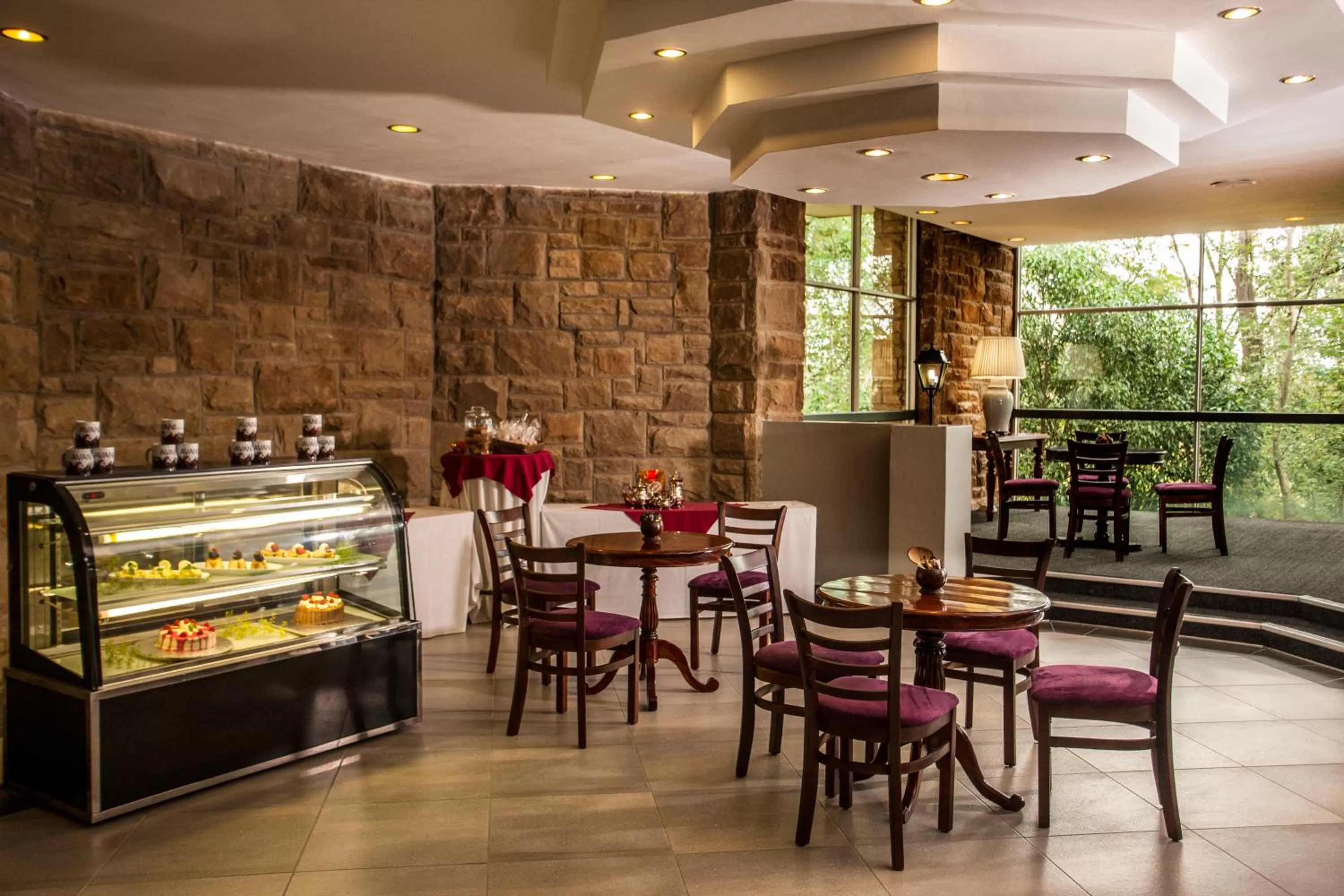 Restaurant/places to eat in Avani Maseru Hotel