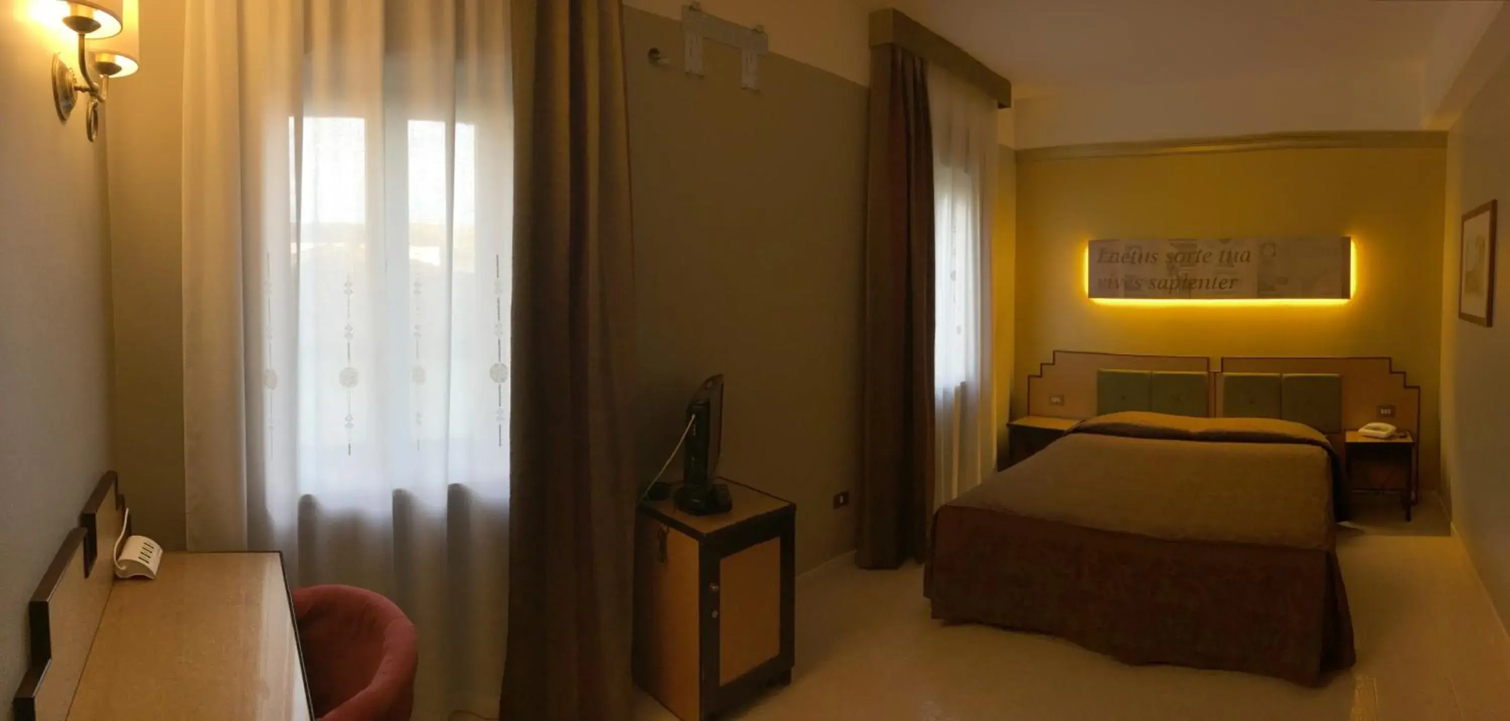 Bed in Hotel Orazio