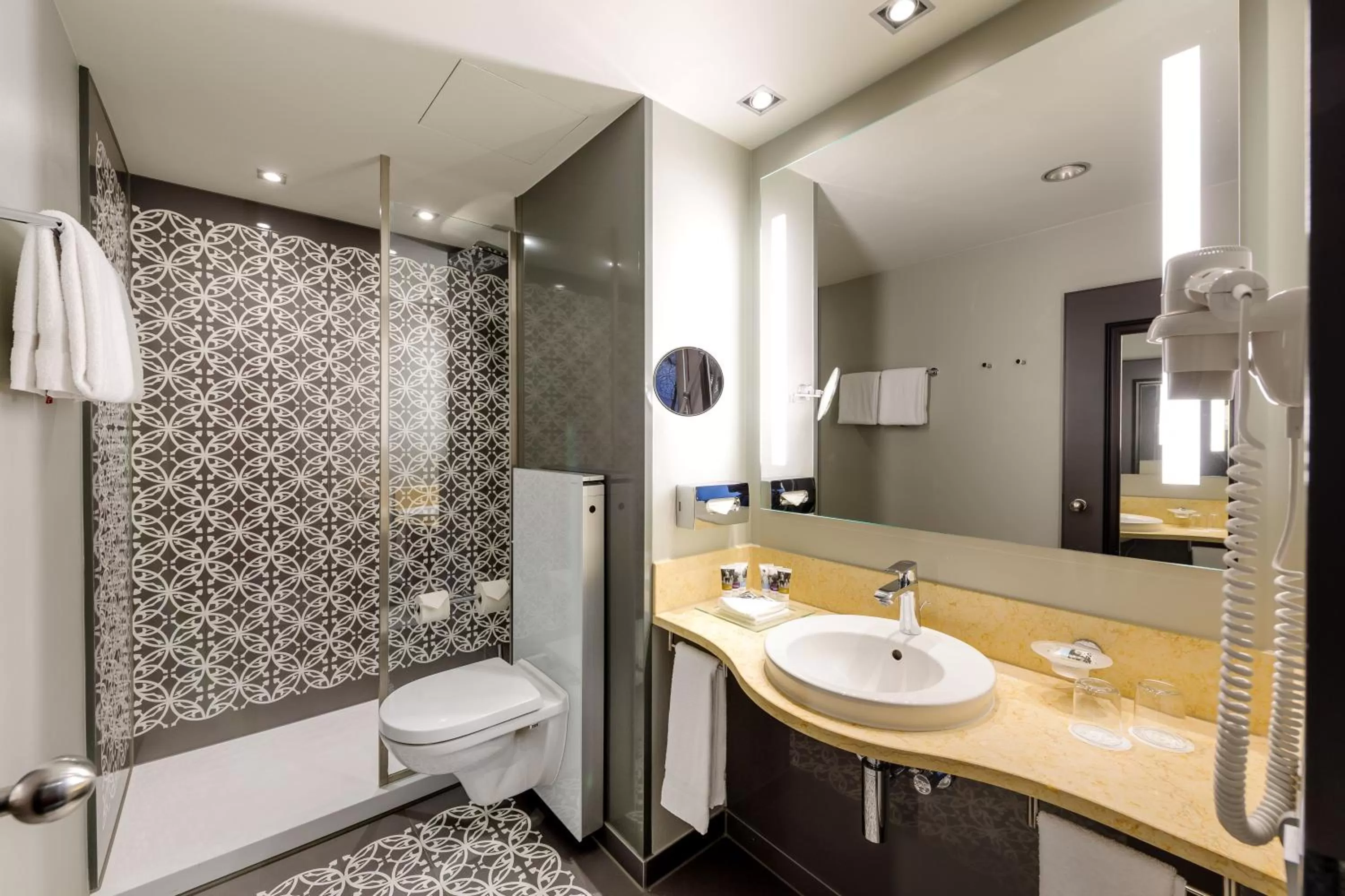 Shower in Mercure München City Center