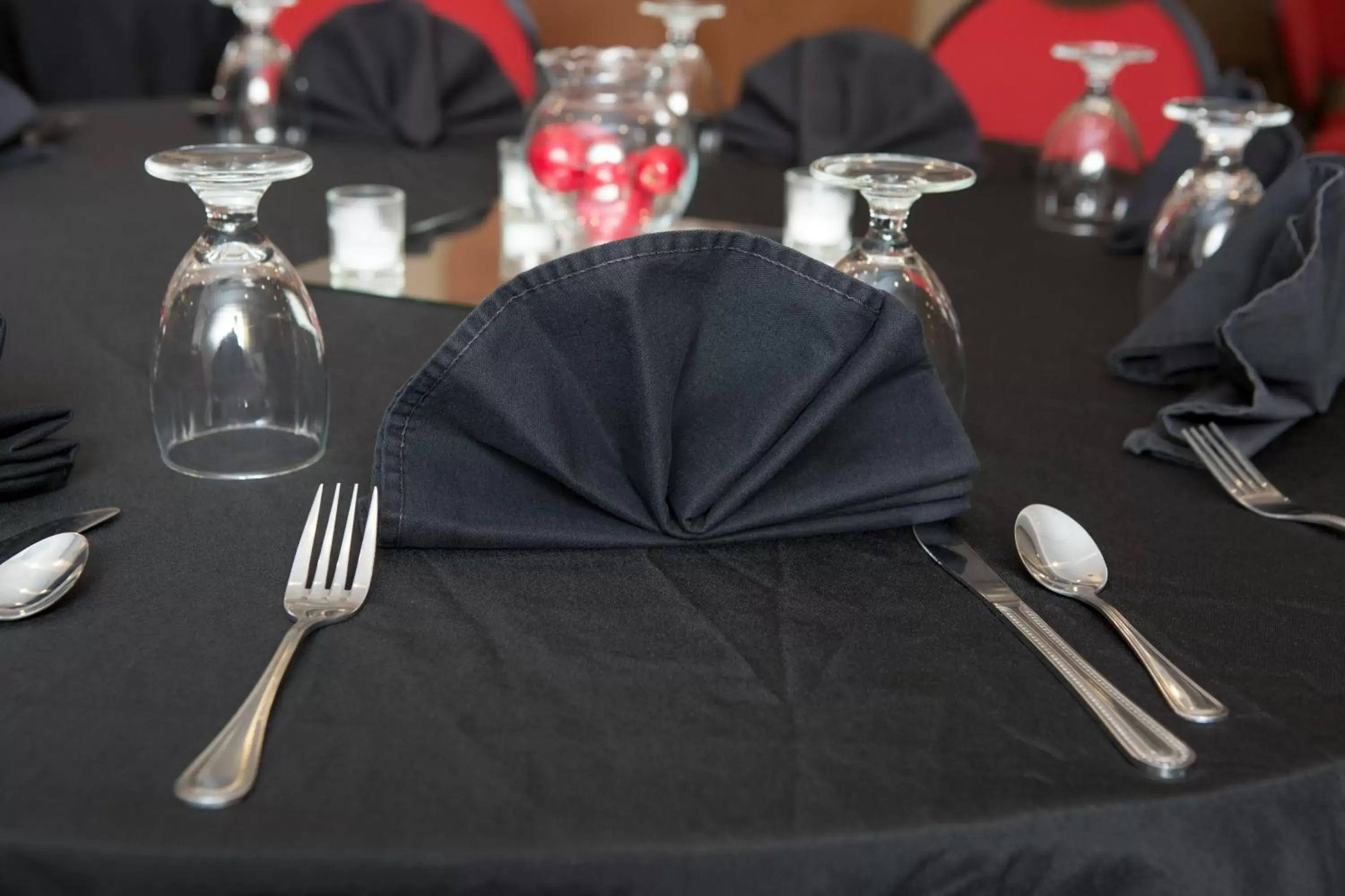 Banquet/Function facilities, Restaurant/Places to Eat in Holiday Inn Hotel & Suites Lima, an IHG Hotel