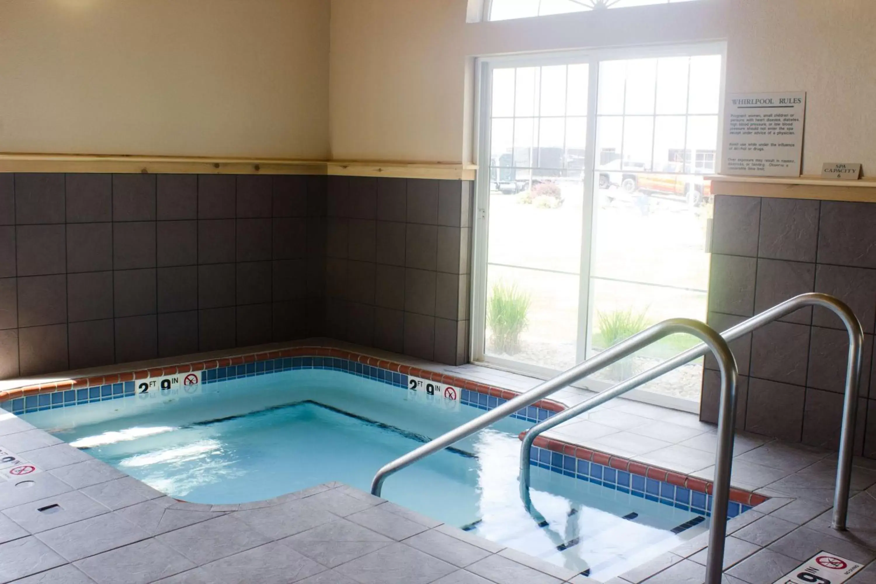 On site, Swimming Pool in BEST WESTERN Plus Menomonie Inn & Suites