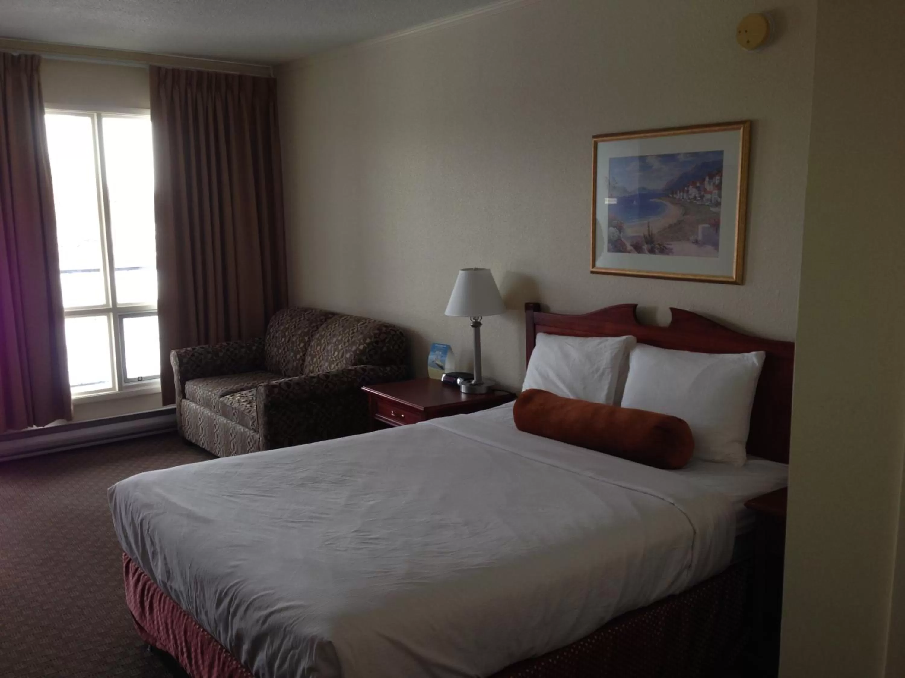 Bed in Knights Inn Lethbridge