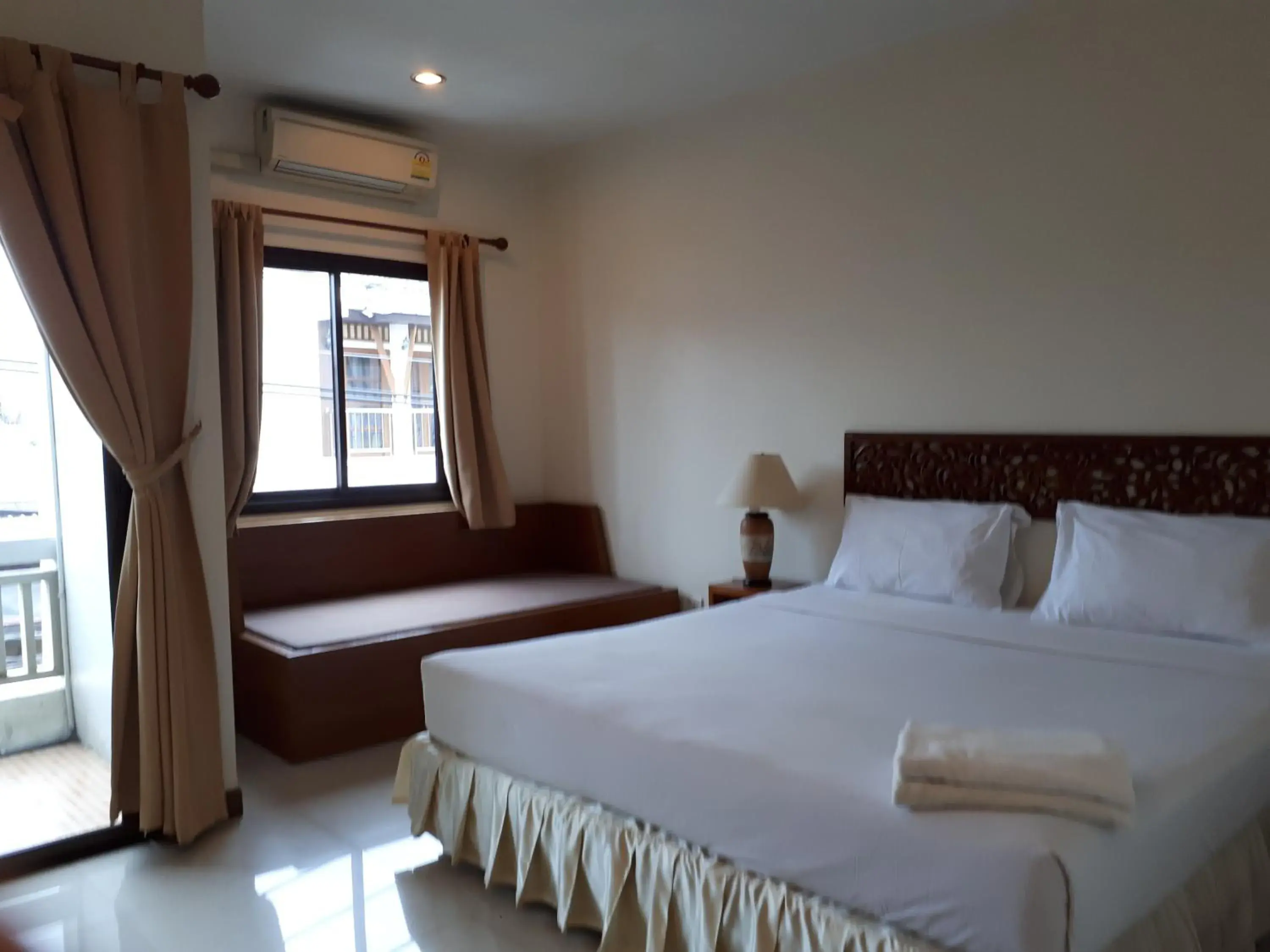 Bed in Nathon Residence Hotel