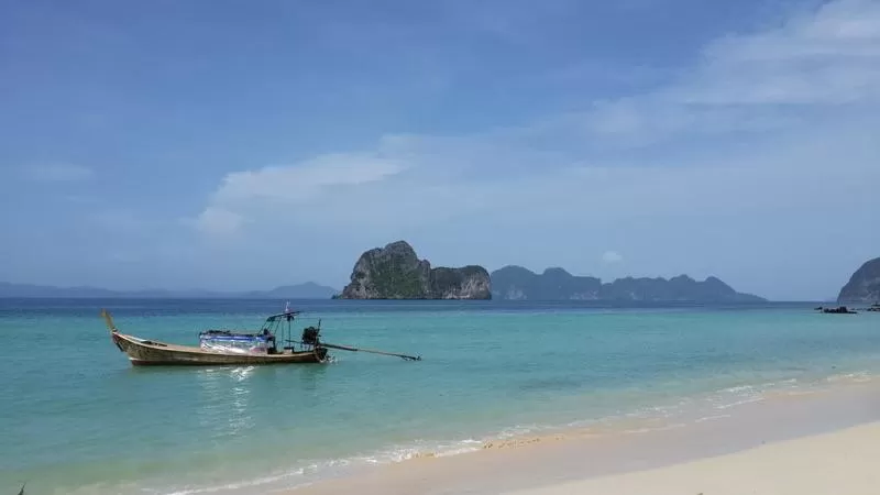 Day in Thanya Beach Resort - SHA Plus