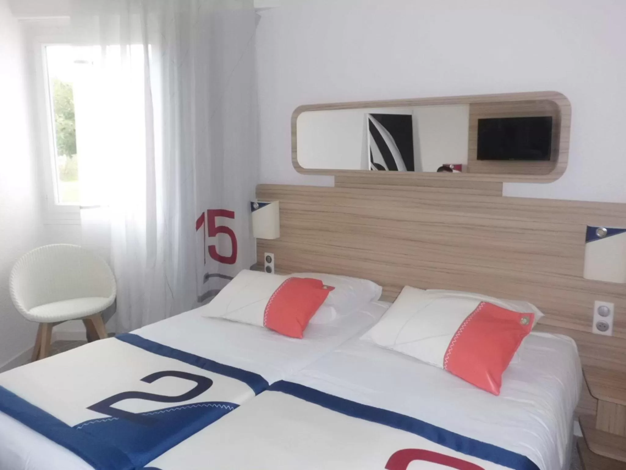 Bed in Hotel Club Le Plein Sud Vacances Bleues
