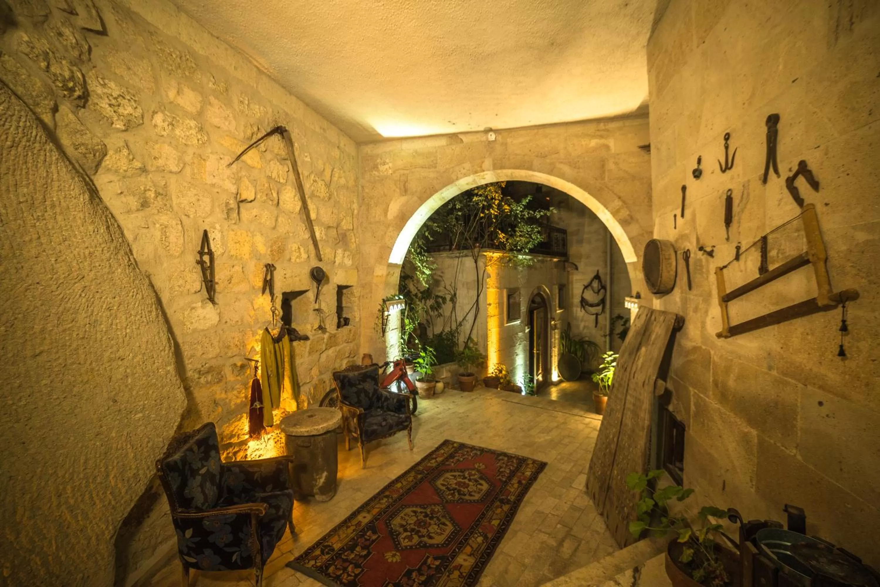 Garden in Hidden Cave Hotel