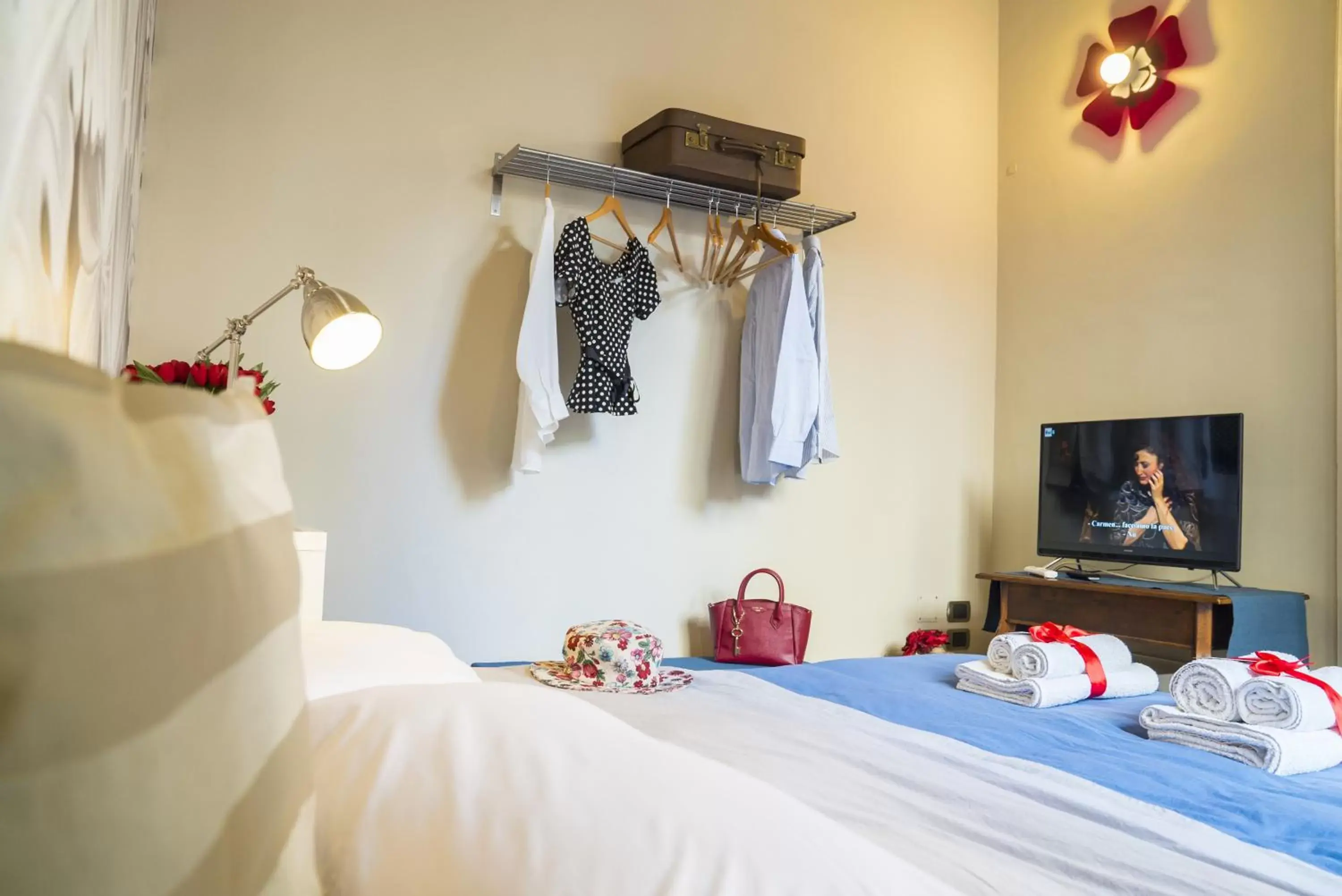 Photo of the whole room, Bed in RossoCorallo B&B Photo of the whole room, Bed in RossoCorallo B&B