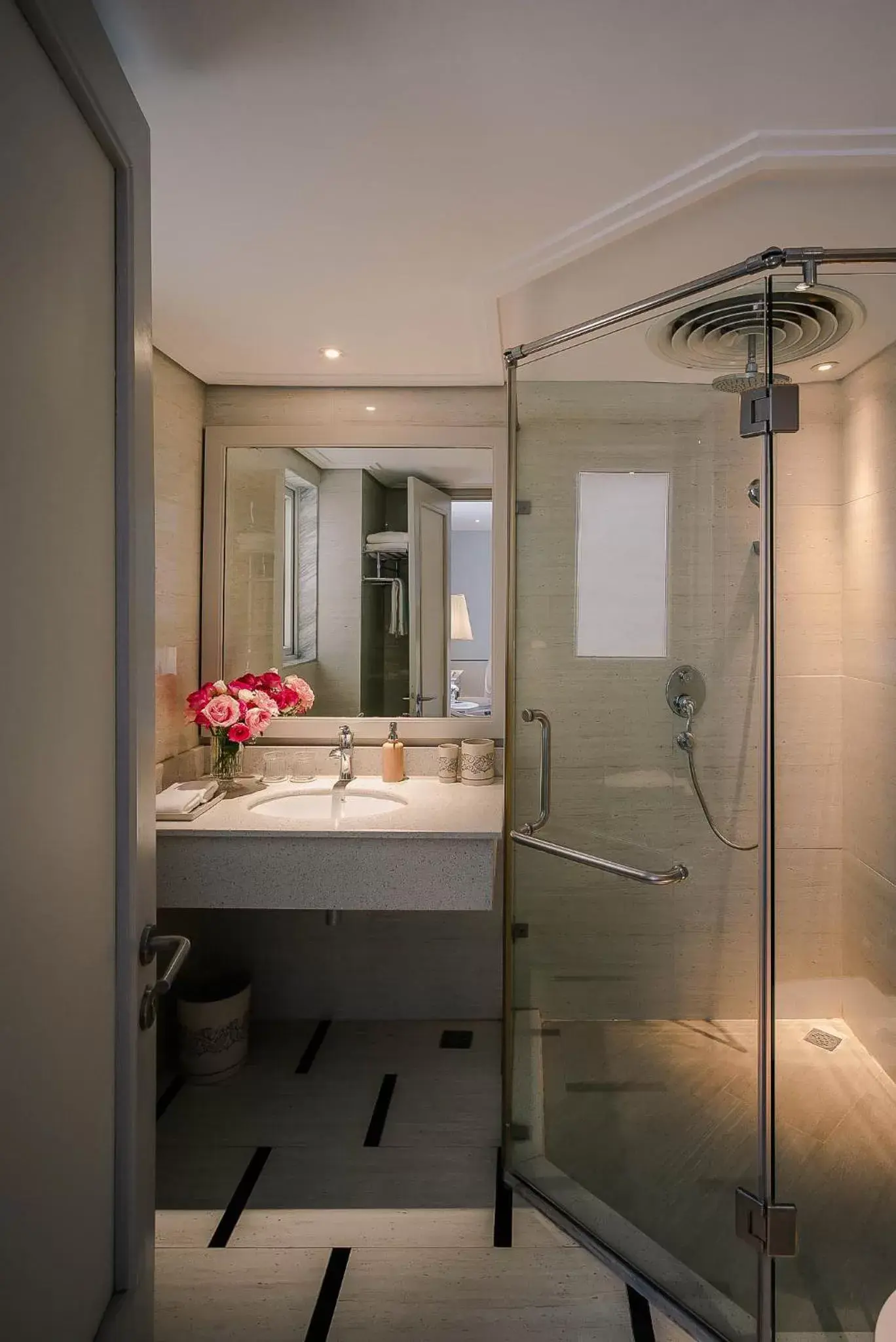 Shower, Bathroom in Le Jardin Hotel Haute Couture
