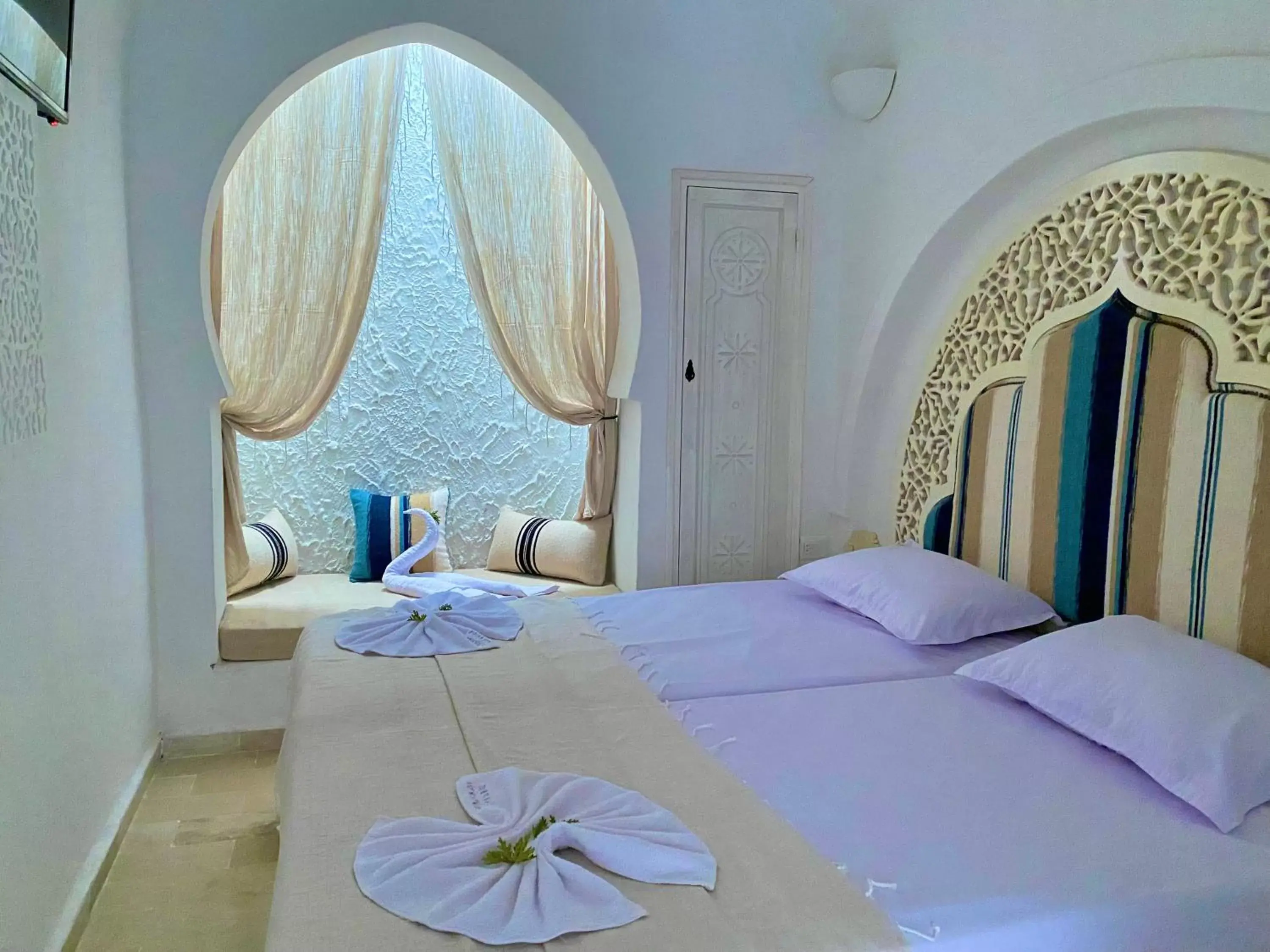 Deluxe Room (2 Adults + 1 Child) in Hôtel Djerba Authentique - Au centre de Midoun Deluxe Room (2 Adults + 1 Child) in Hôtel Djerba Authentique - Au centre de Midoun