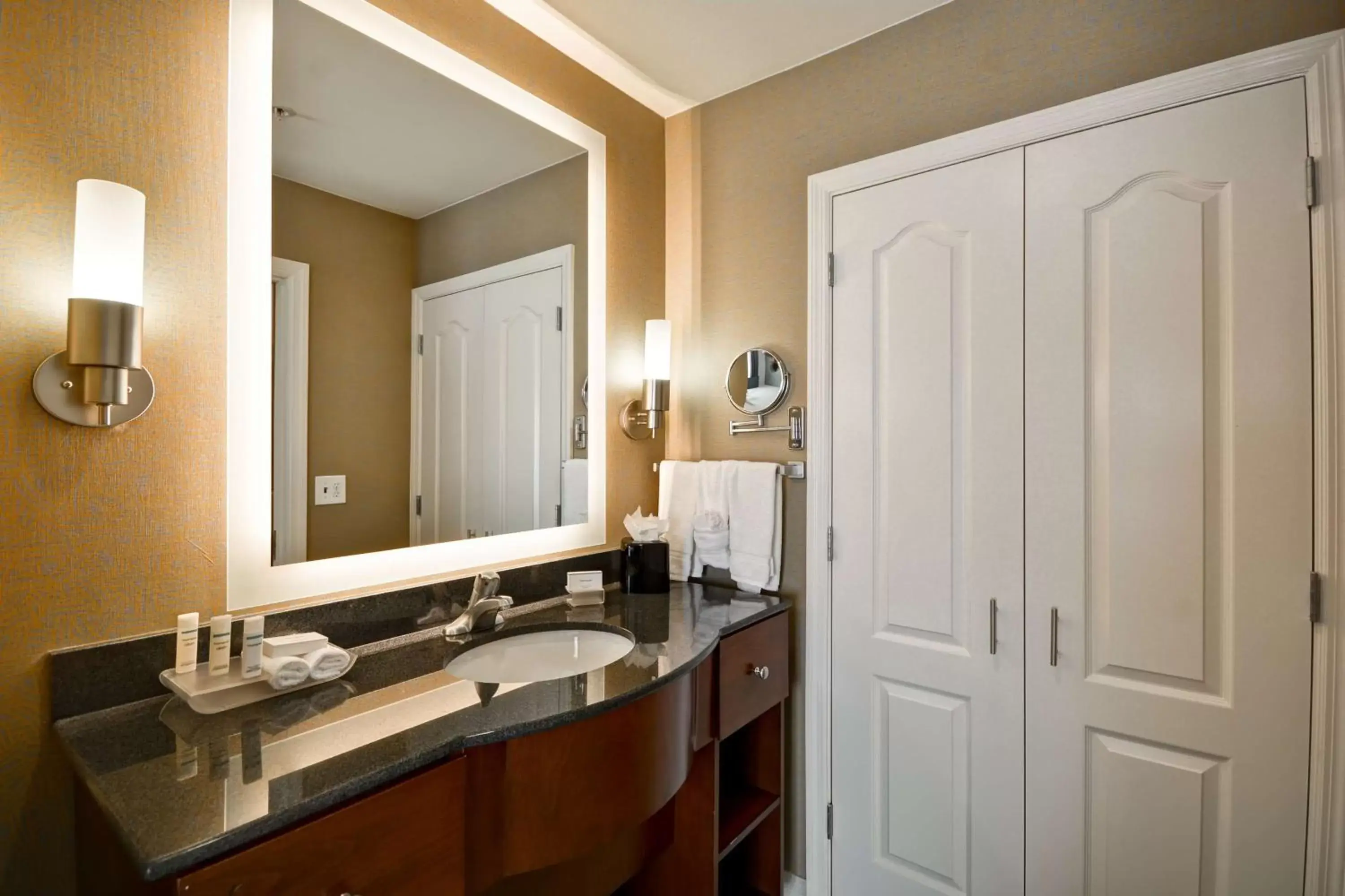 Bathroom in Homewood Suites by Hilton Wilmington/Mayfaire, NC