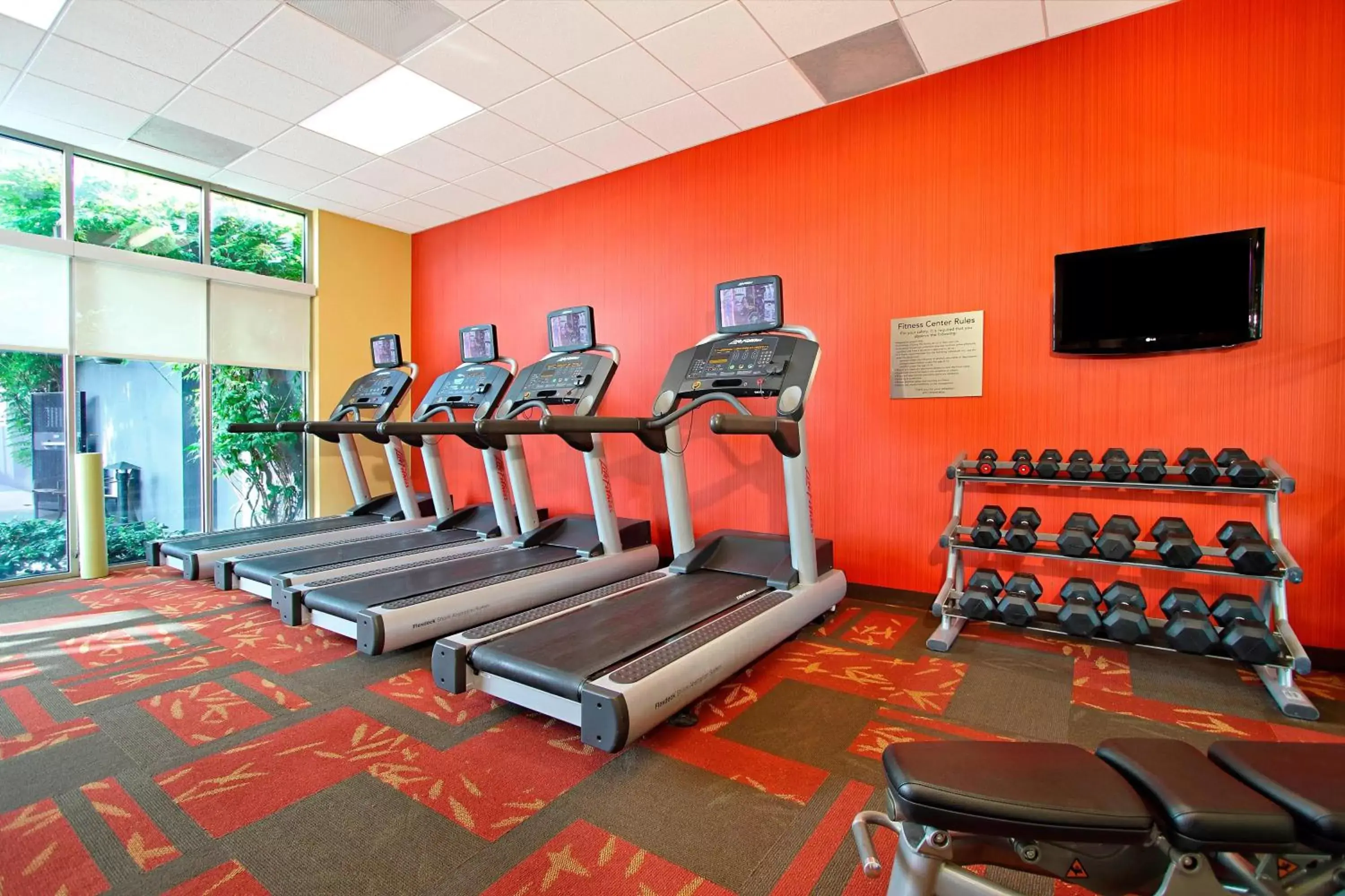 Fitness centre/facilities, Fitness Center/Facilities in Courtyard Oakland Downtown