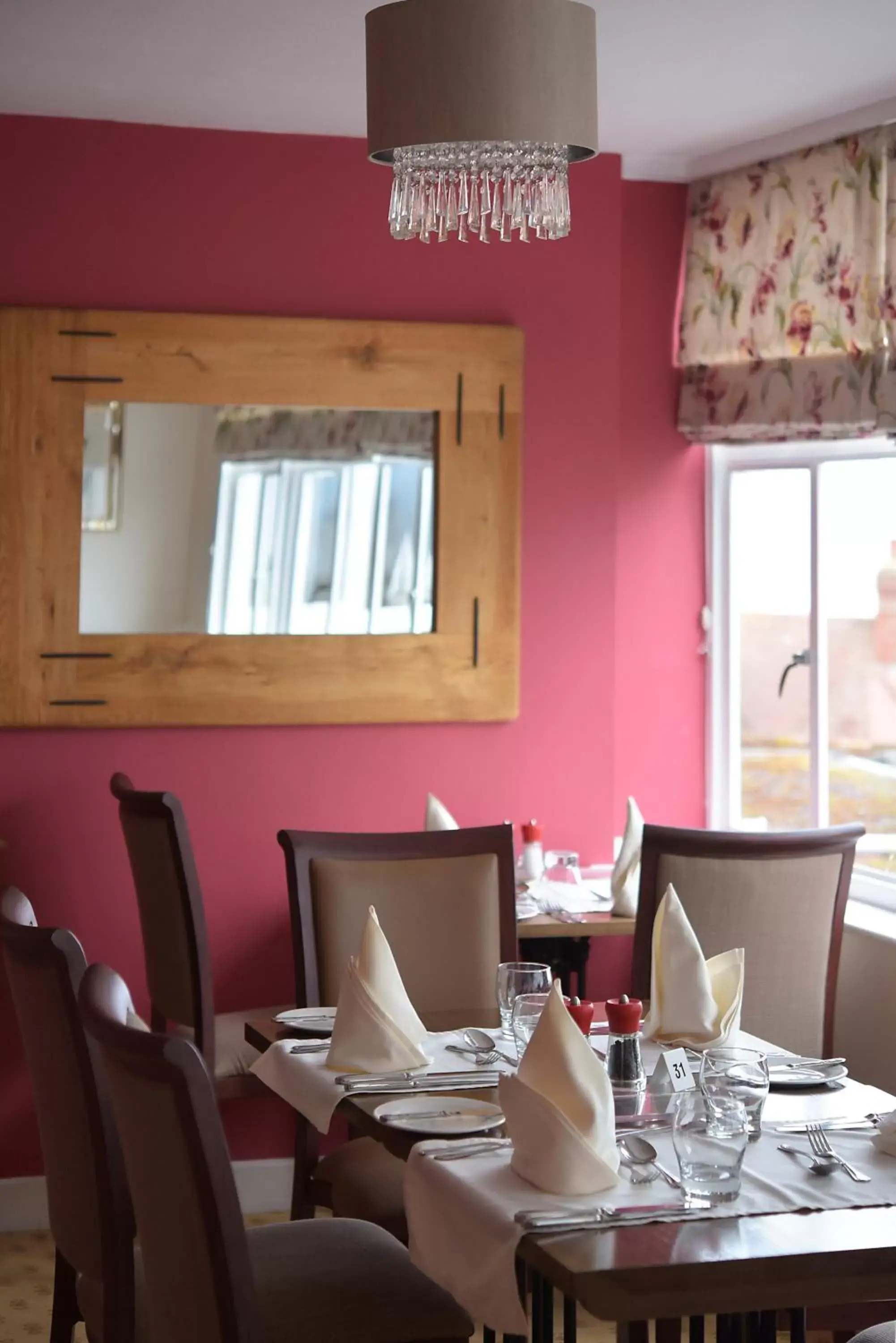 Dining area, Restaurant/Places to Eat in Northfield Hotel