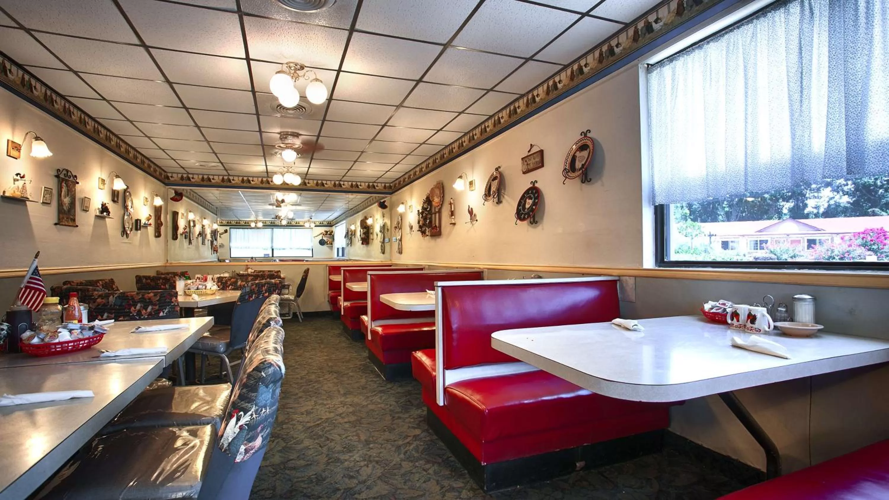 Restaurant/Places to Eat in Best Western Palestine Inn