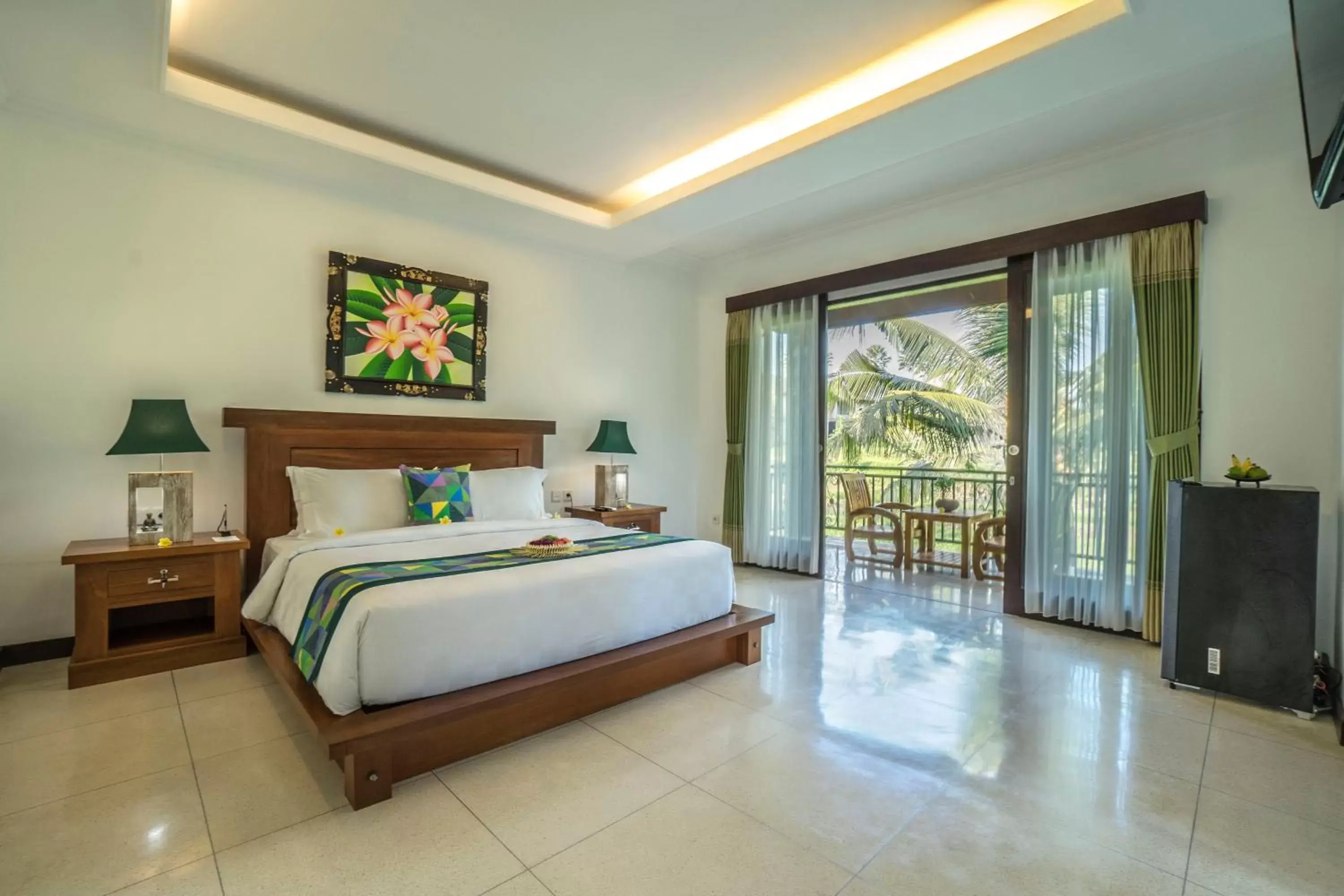 Photo of the whole room, Bed in Gita Maha Ubud Hotel by Mahaputra-CHSE Certified