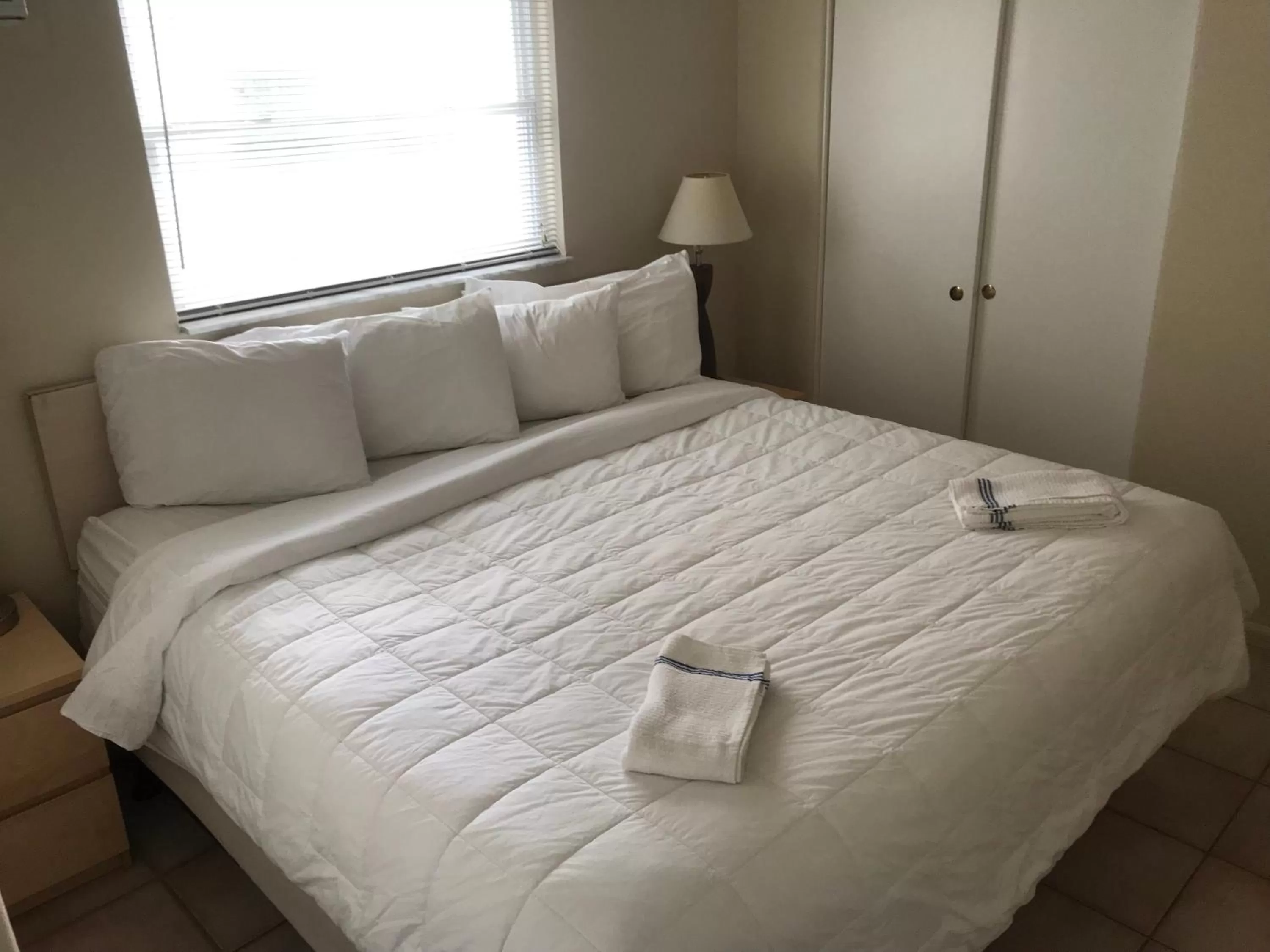 Bed in Miramar Resort