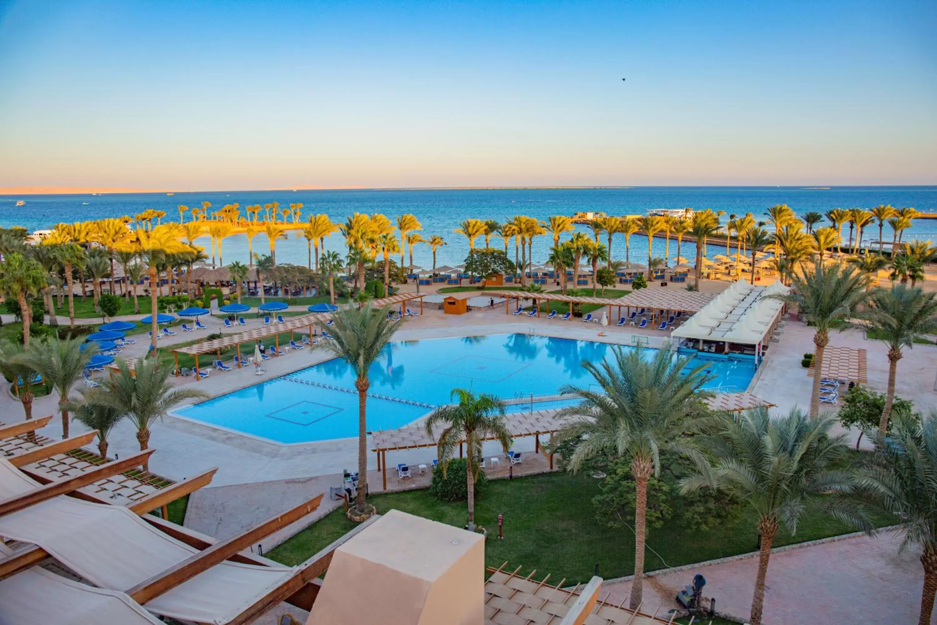 Facade/entrance in Continental Hotel Hurghada