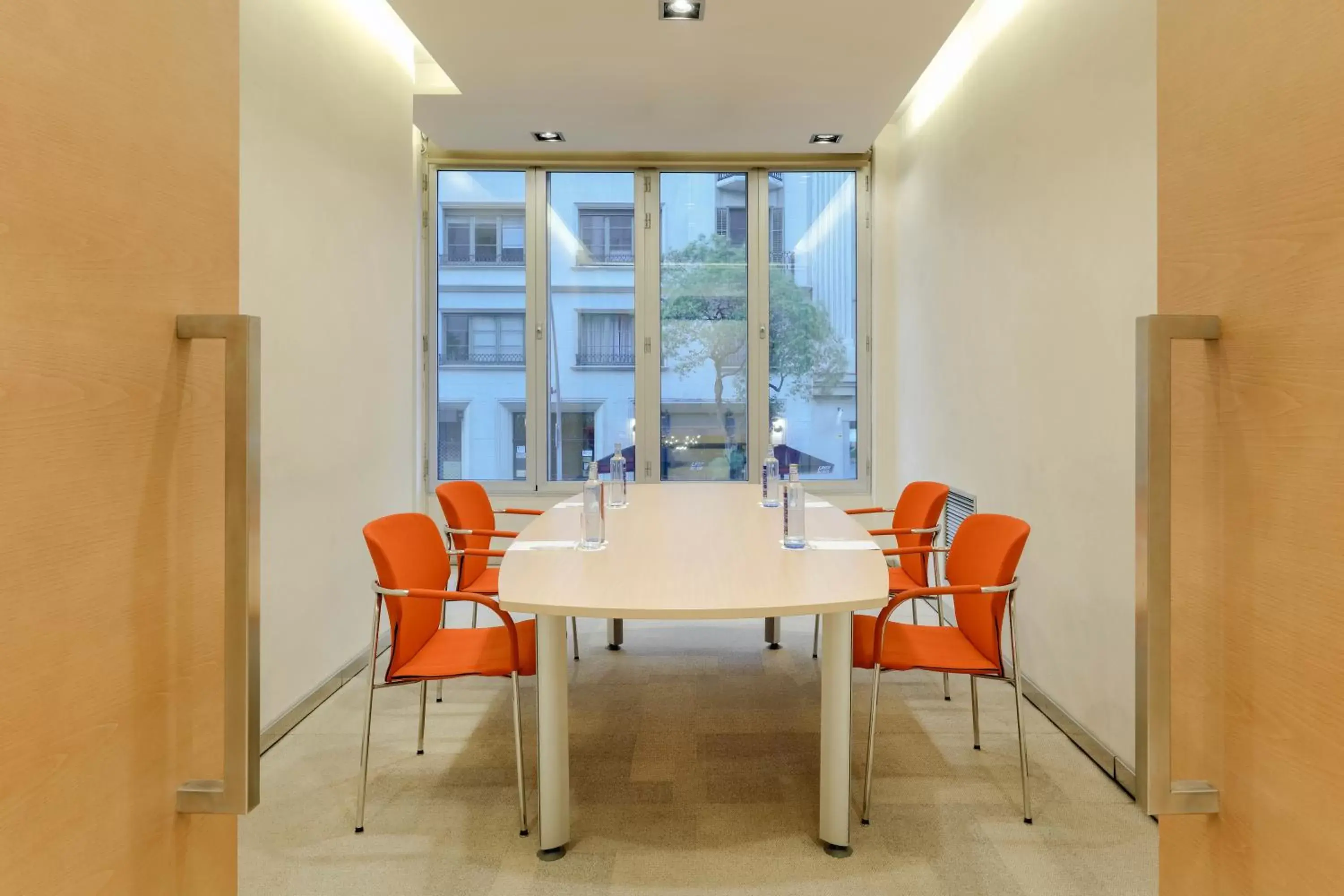 Meeting/conference room, Dining Area in Hesperia Barcelona Presidente