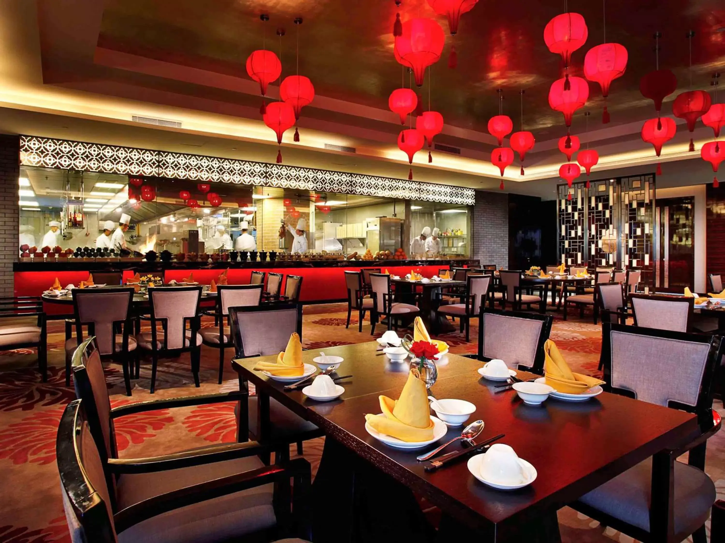 Property building, Restaurant/Places to Eat in Sofitel Guangzhou Sunrich