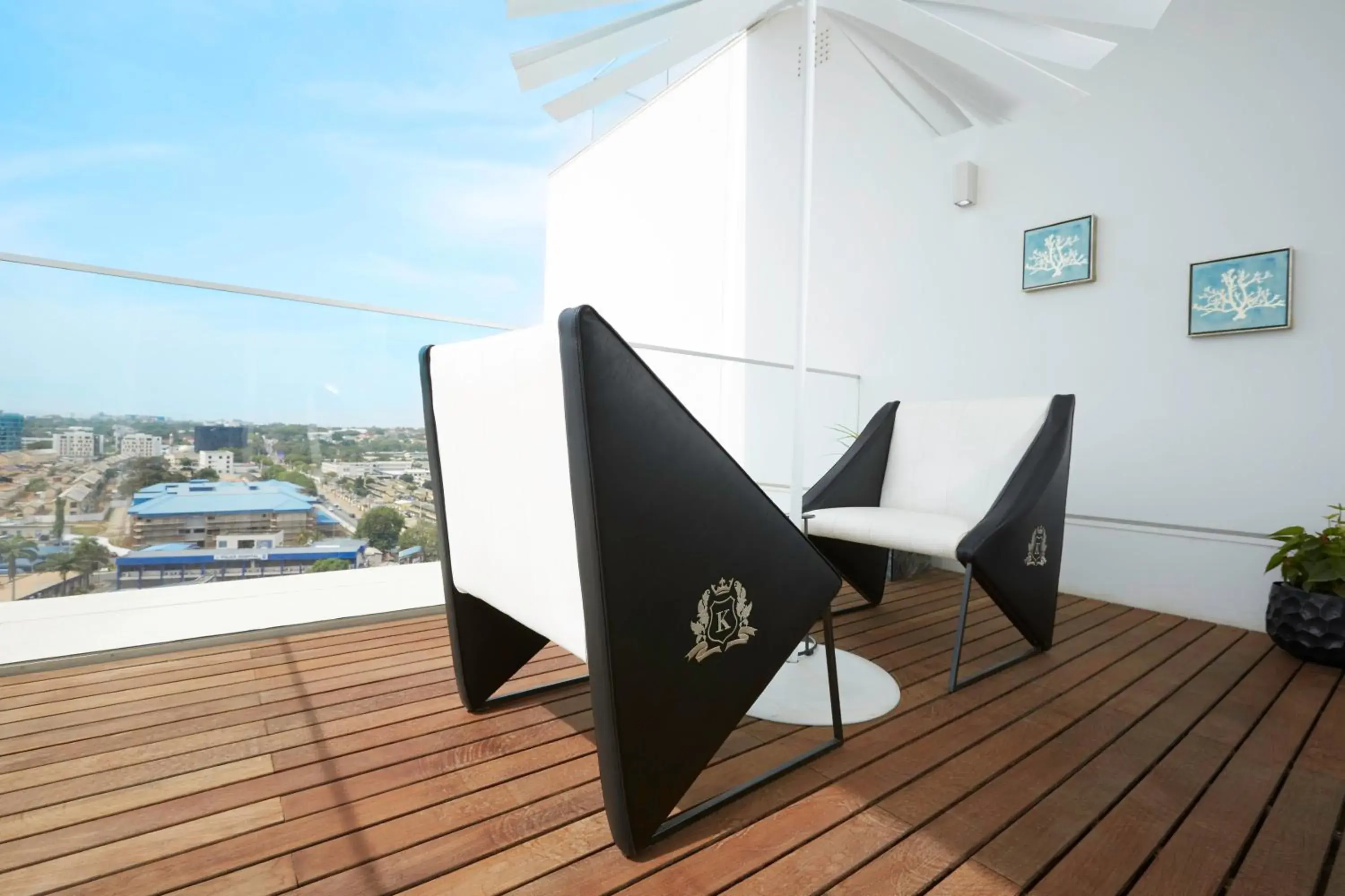 Balcony/Terrace in Number One Oxford Street Hotel & Suites