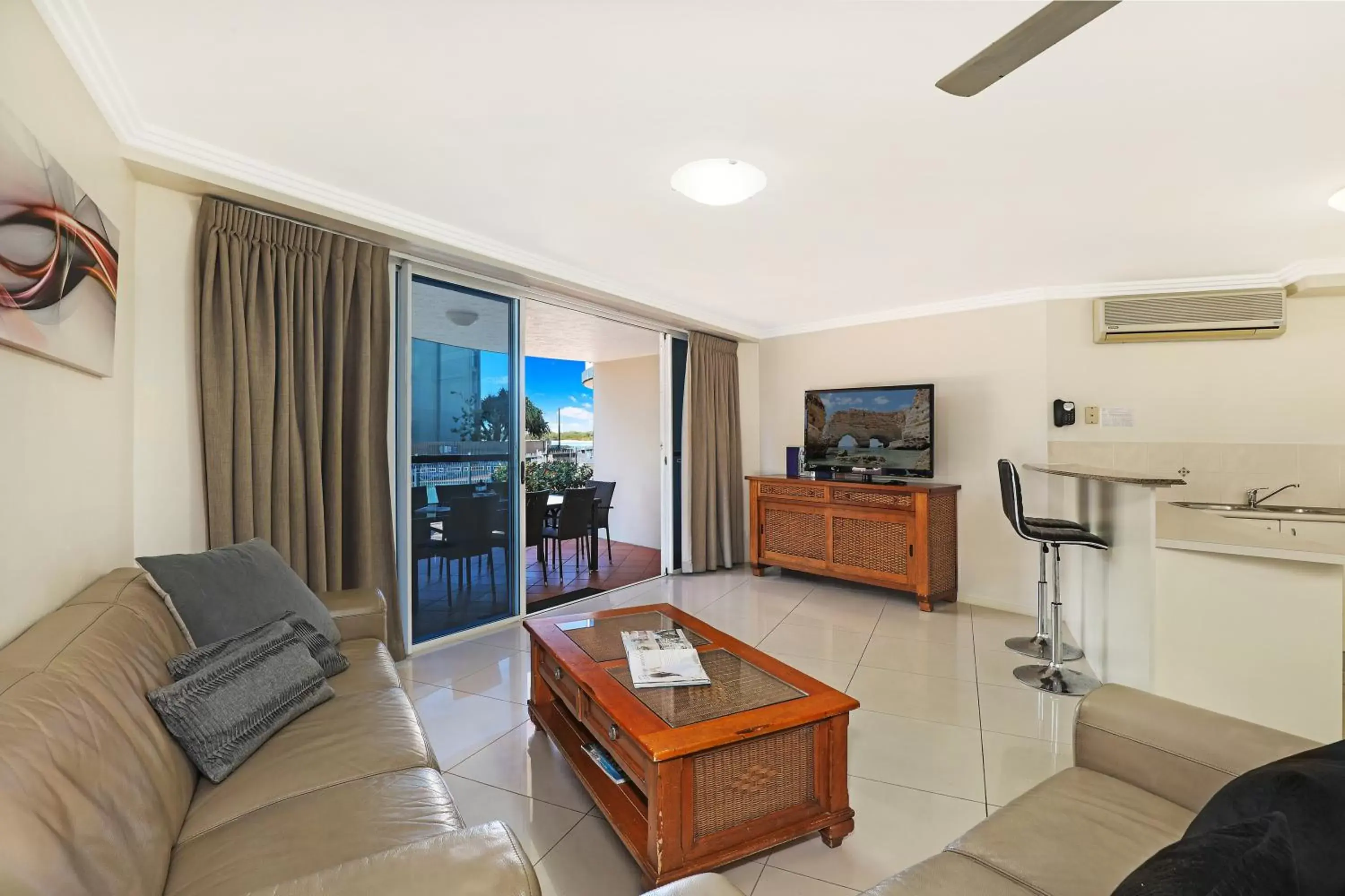 TV and multimedia, Seating Area in Watermark Resort Caloundra