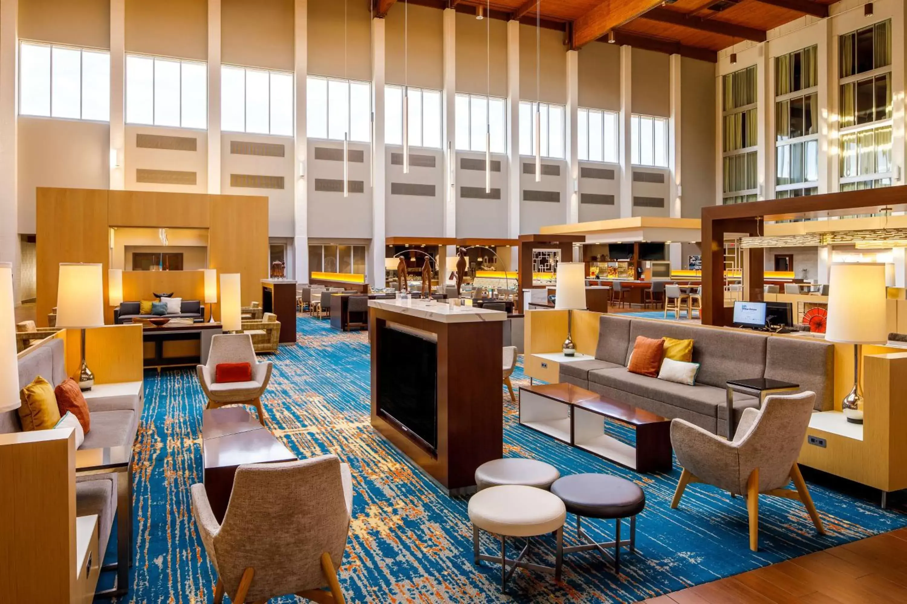 Dining area, Restaurant/Places to Eat in DoubleTree by Hilton Pittsburgh - Cranberry
