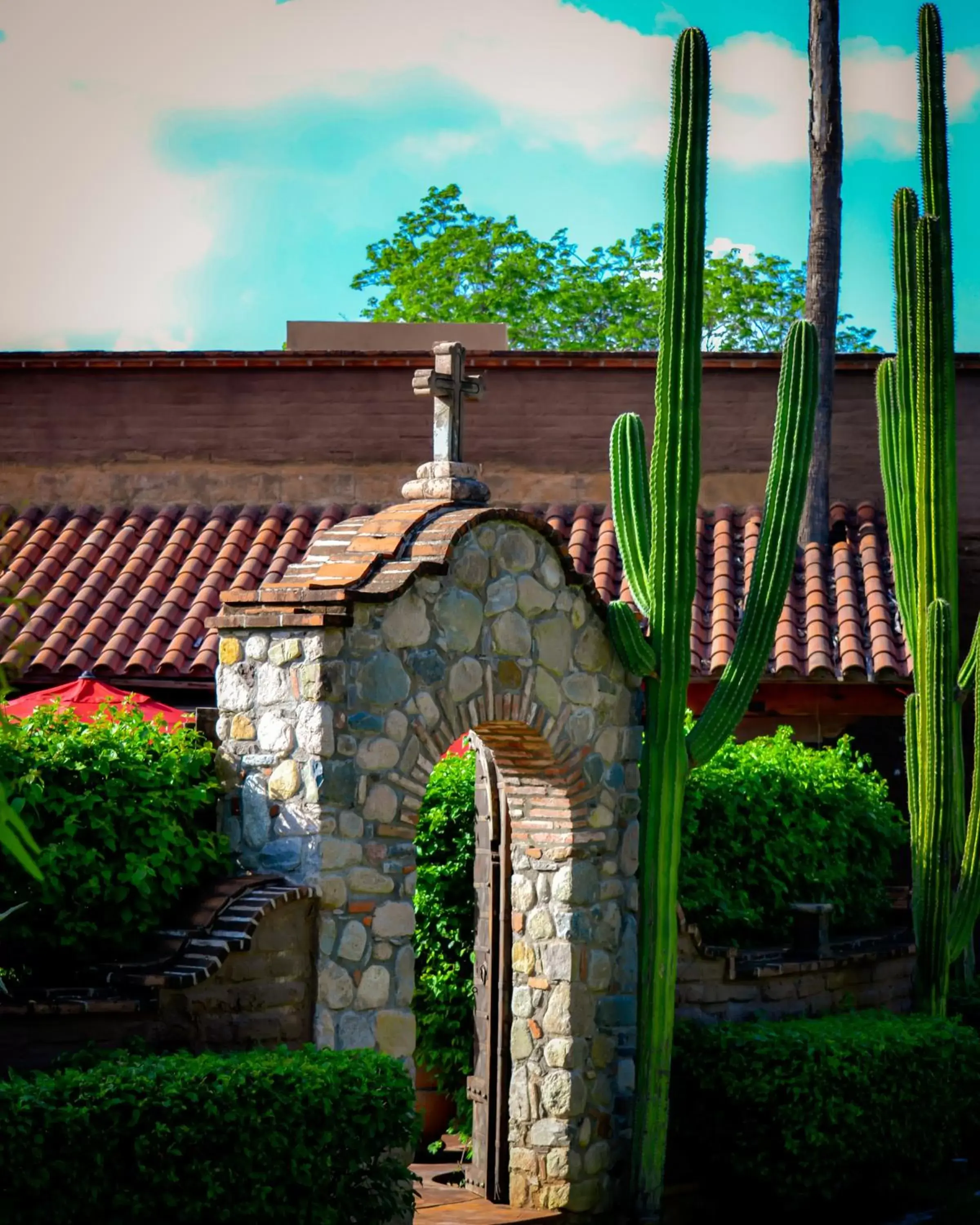 Property building in Hacienda de los Santos