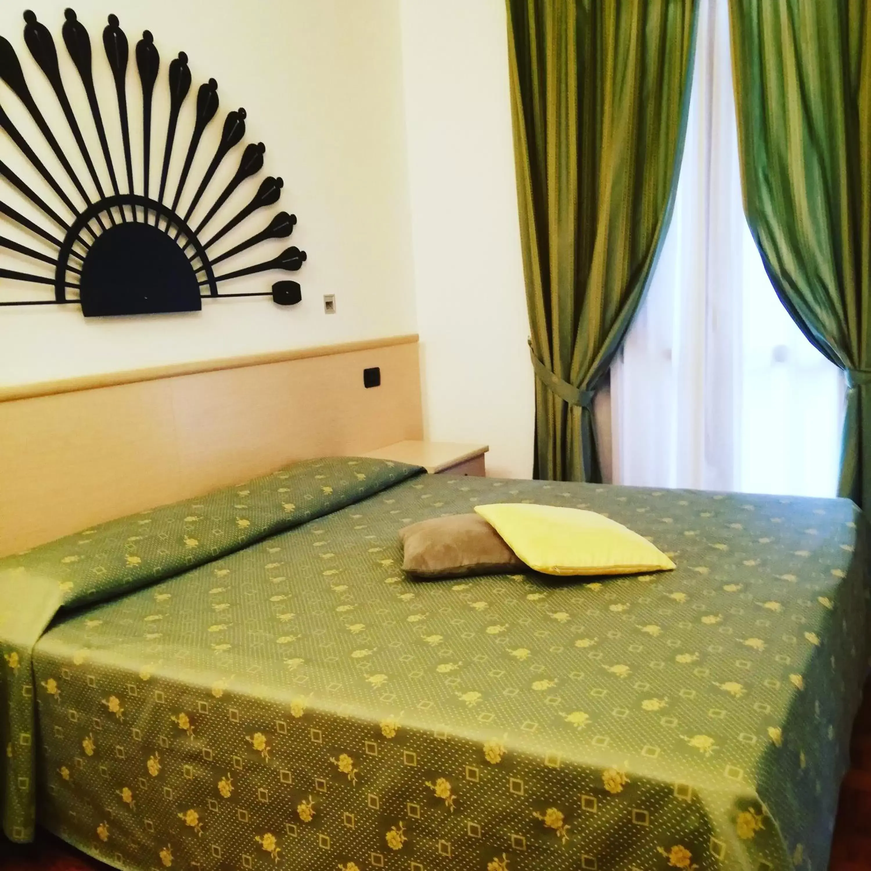 Bedroom, Bed in Hotel Fioroni