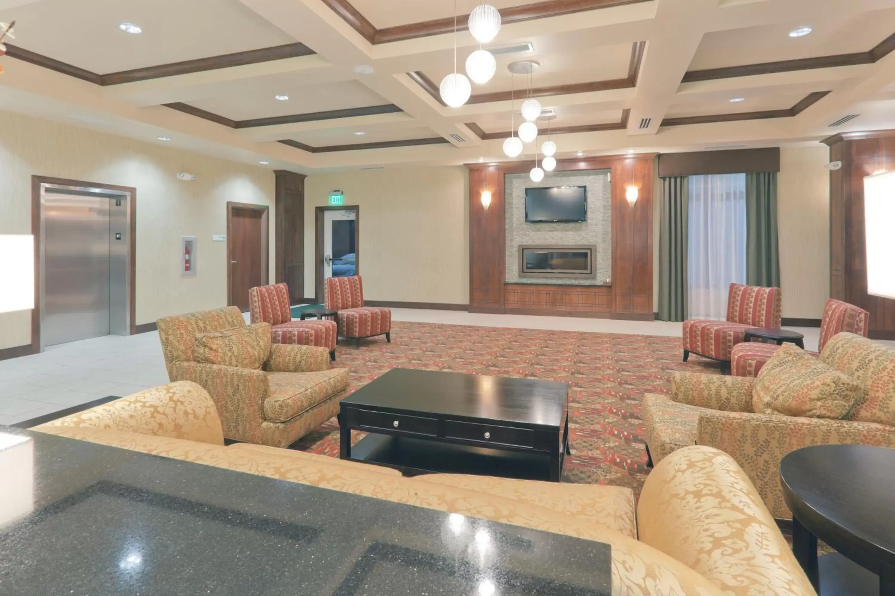 Lobby or reception, Lobby/Reception in Holiday Inn Jackson NW - Airport Road, an IHG Hotel