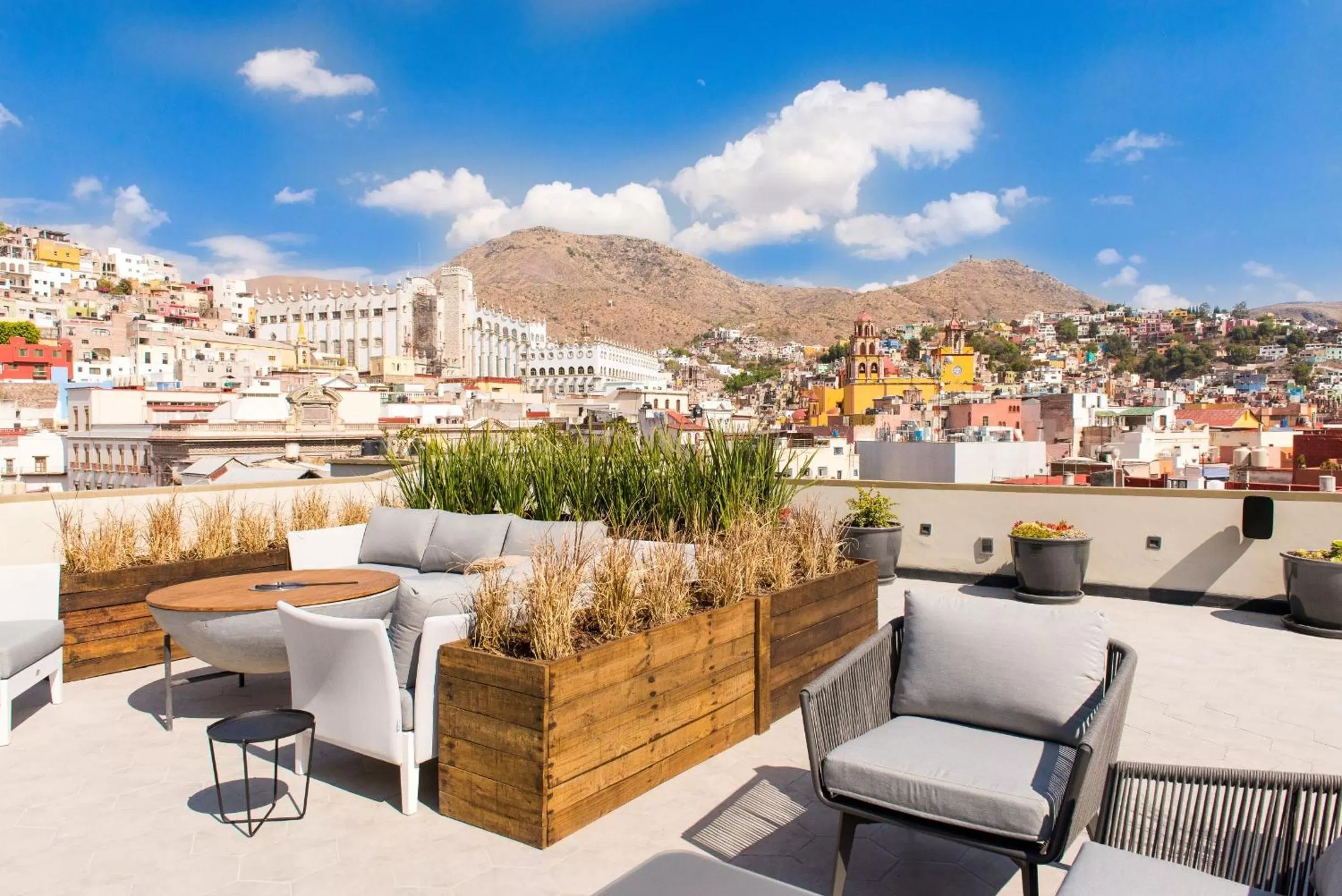 Balcony/Terrace in Antigua Trece Hotel Fusión