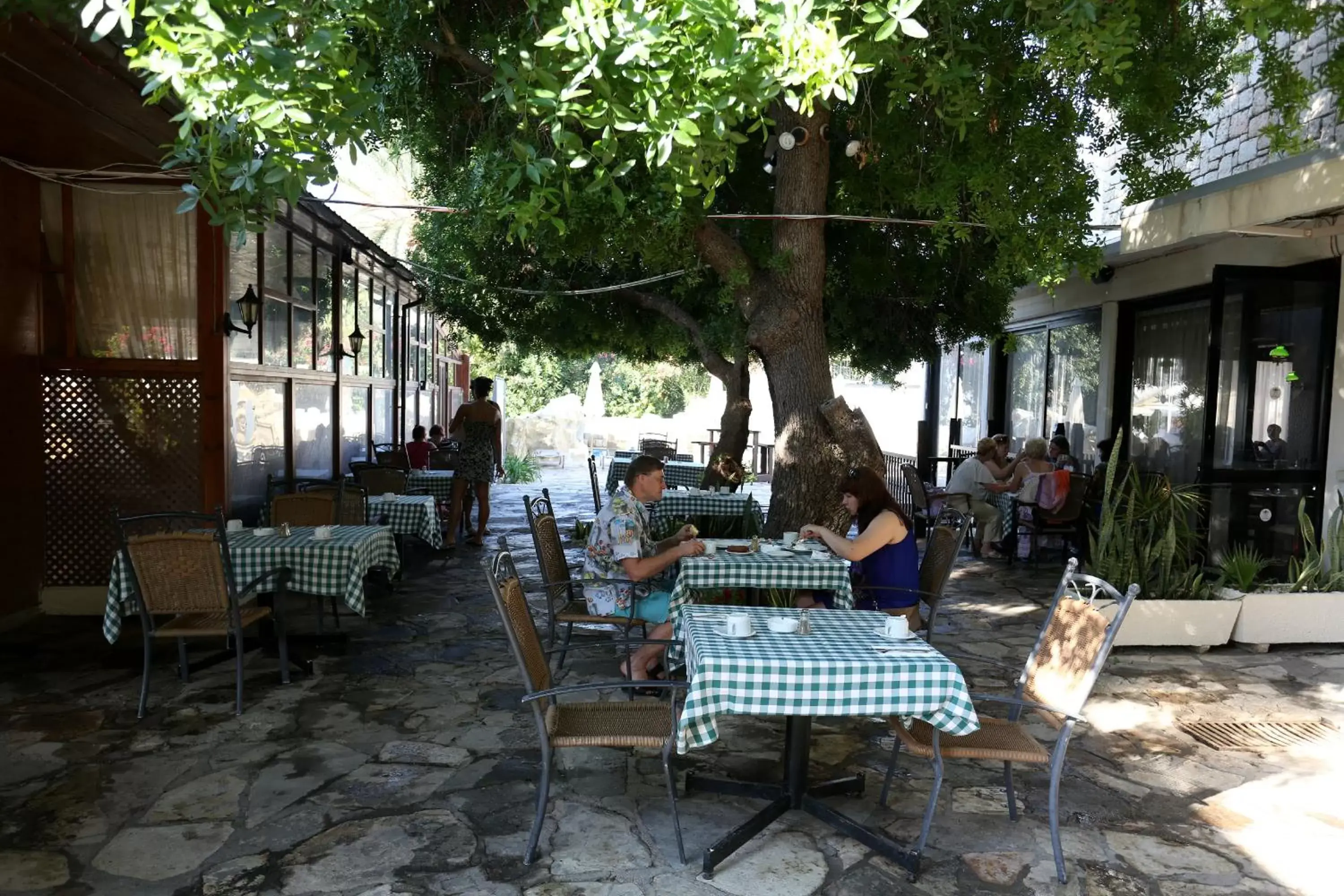 Breakfast, Restaurant/Places to Eat in Dionysos Central