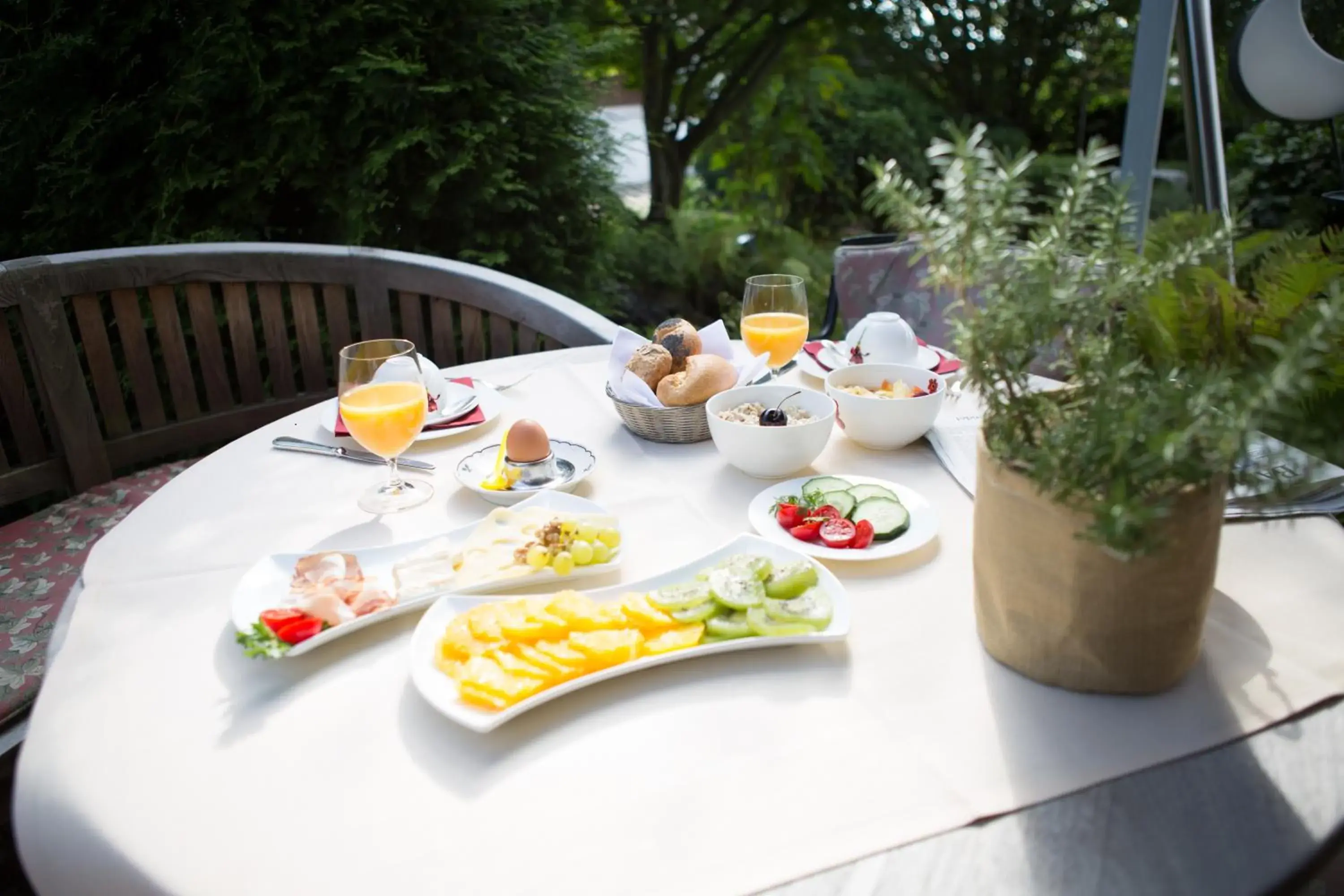 Restaurant/places to eat, Breakfast in Hotel Heiligenstein