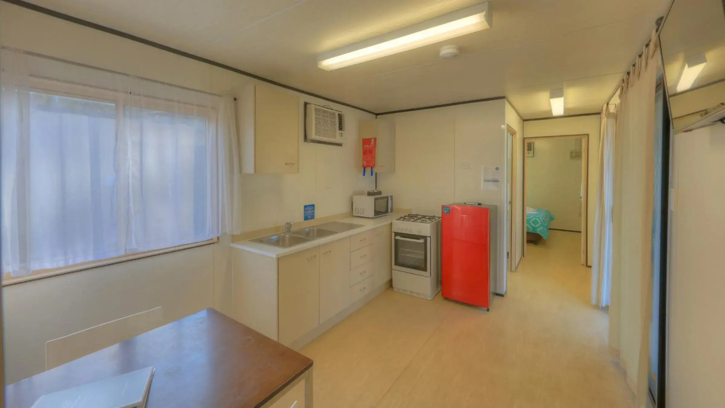 Kitchen or kitchenette, Kitchen/Kitchenette in Eden Gateway Holiday Park