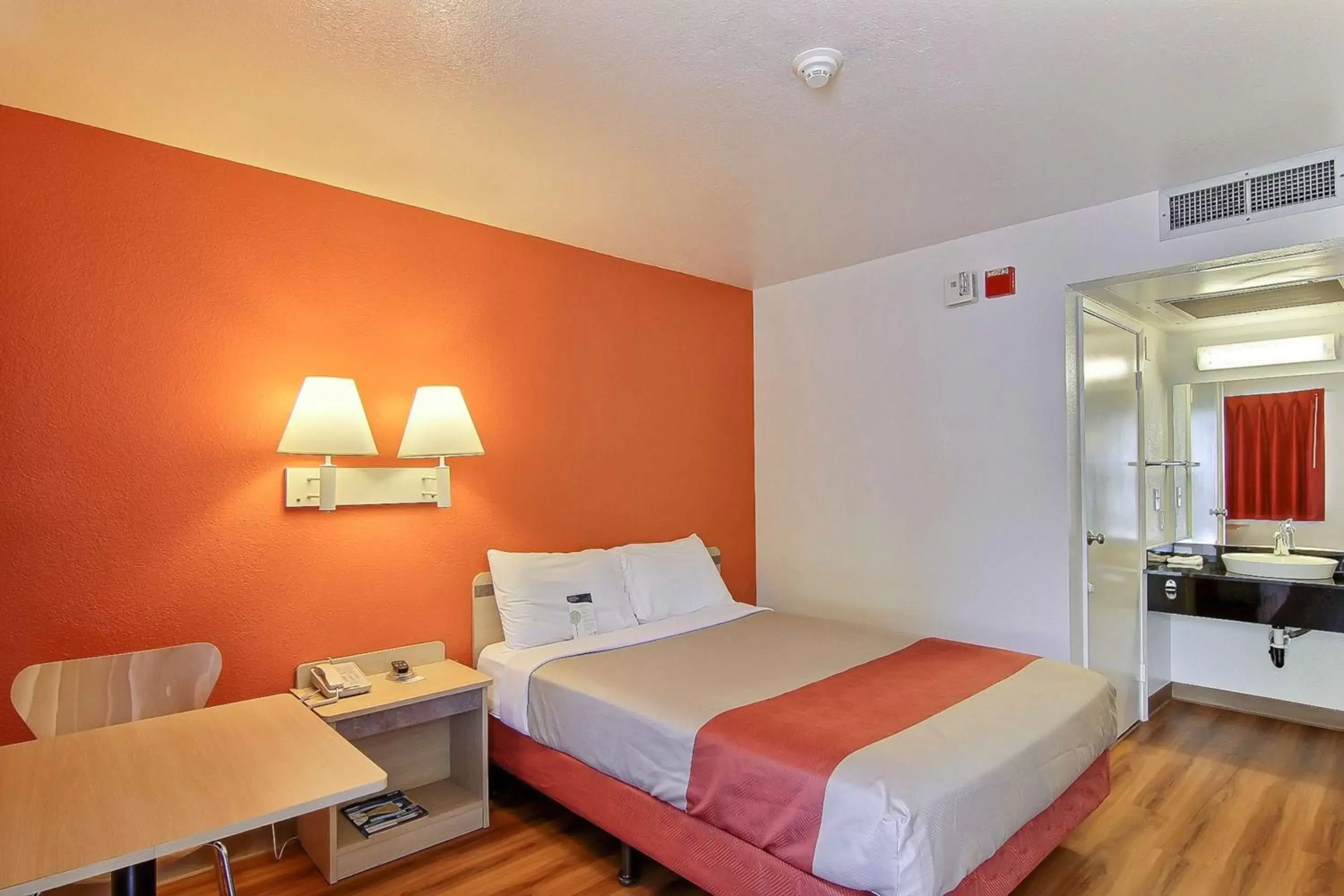 Bedroom, Room Photo in Motel 6-Lompoc, CA
