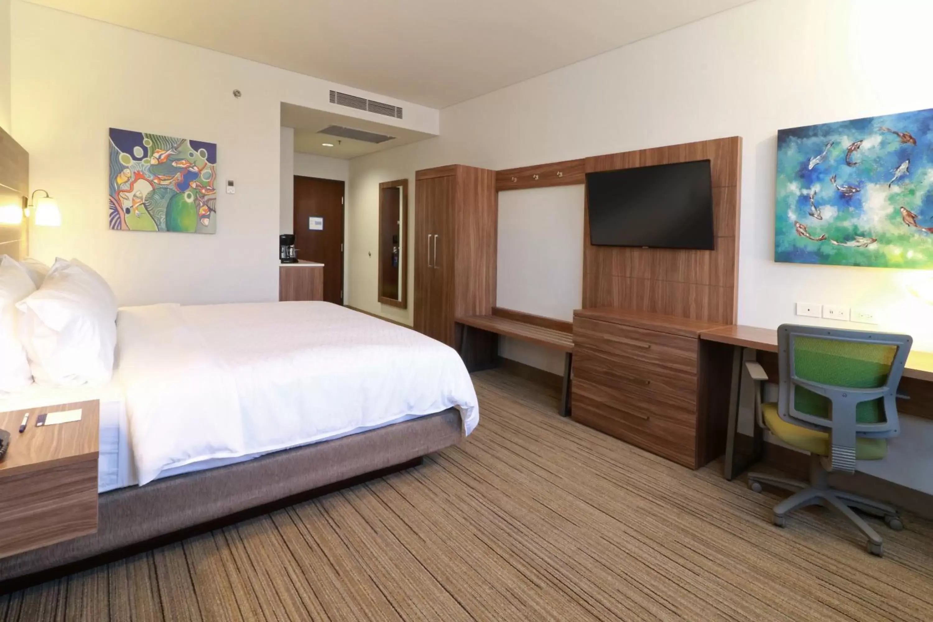 Photo of the whole room, Bed in Holiday Inn Express & Suites - Ensenada Centro, an IHG Hotel