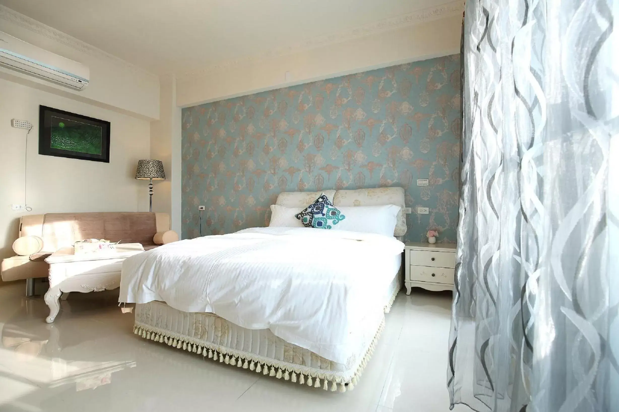 Deluxe Double Room with Bath in Dear B&B Deluxe Double Room with Bath in Dear B&B