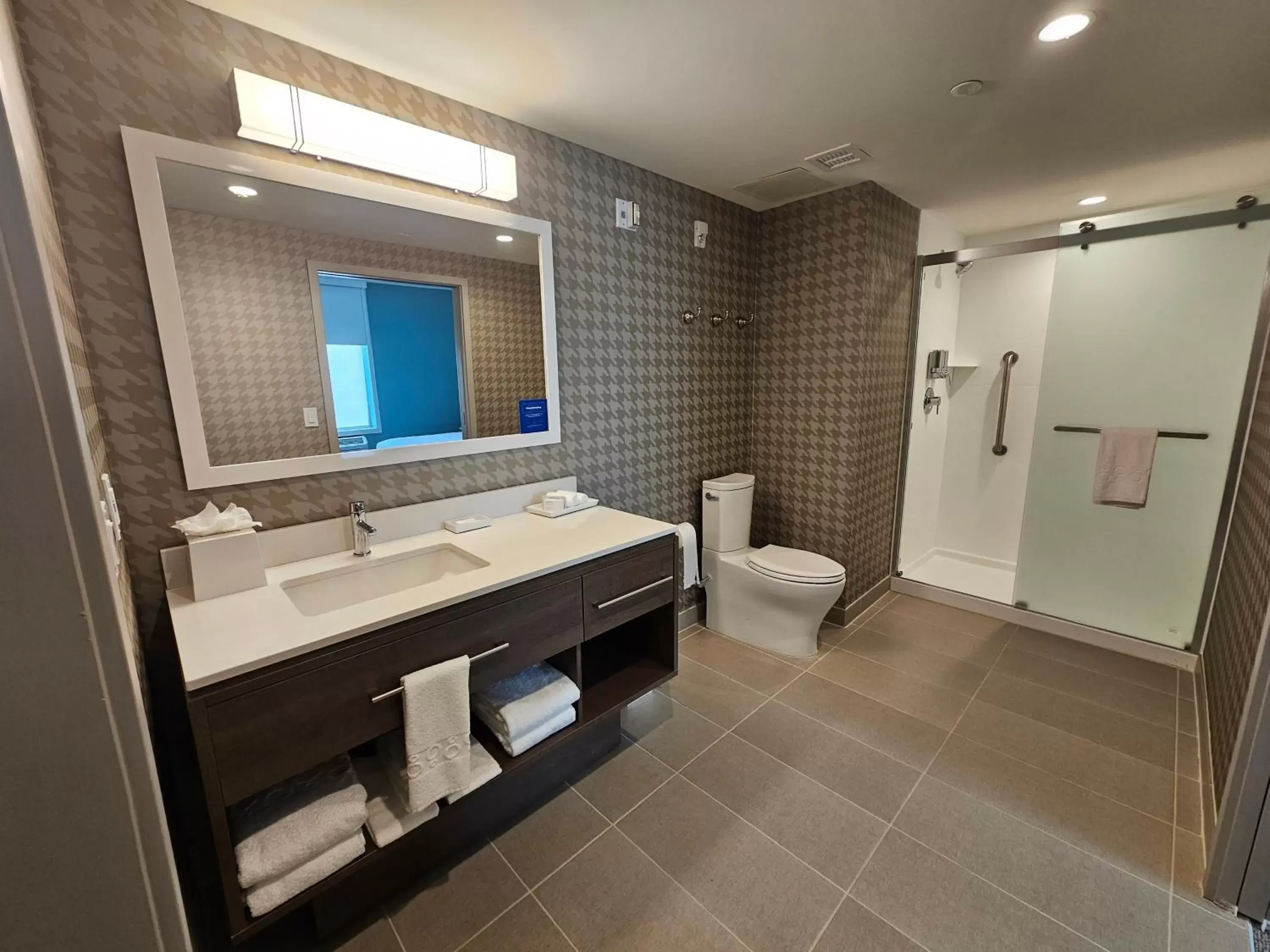 Shower, Bathroom in Home2 Suites By Hilton Allentown Bethlehem Airport